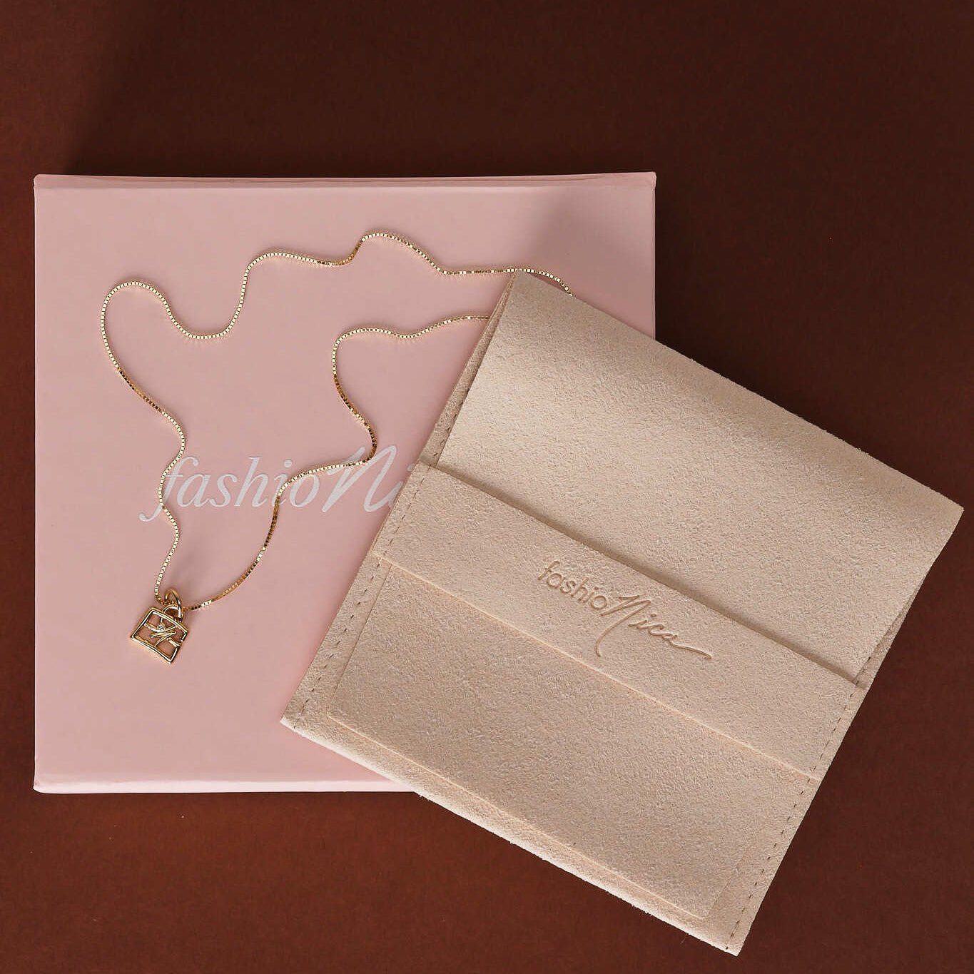 FashioNica 14K Yellow Gold Diamond Bag Box Chain Necklace