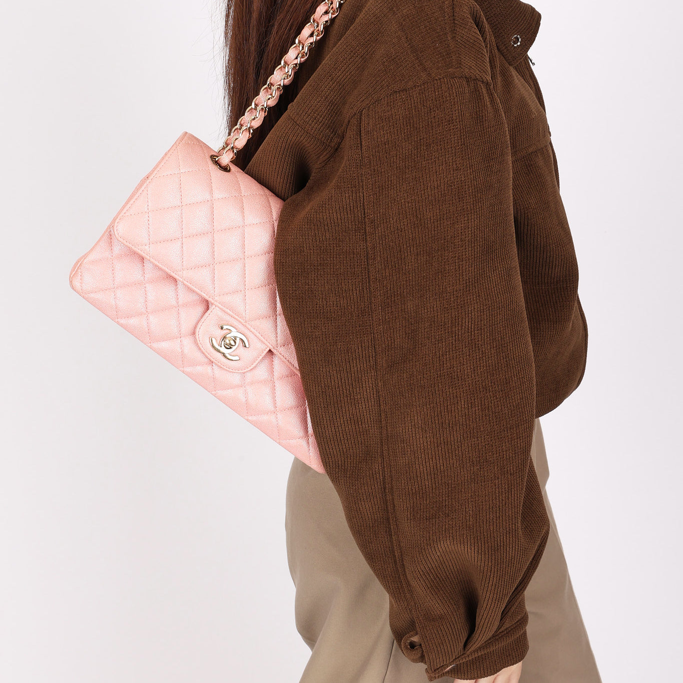 Chanel Medium Classic Double Flap Pink Iridescent Caviar GHW