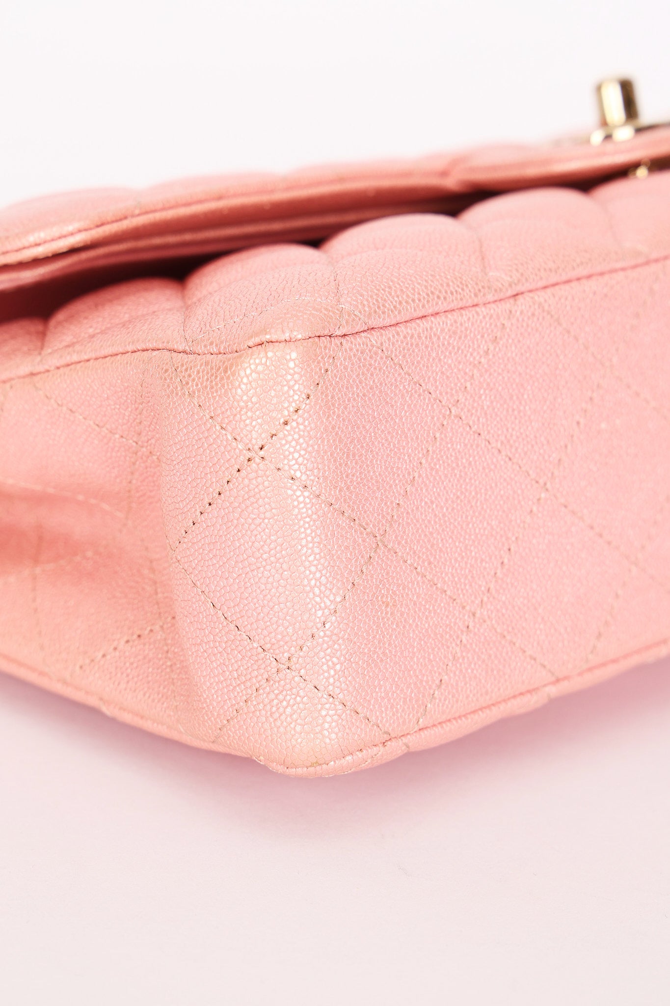 Chanel Medium Classic Double Flap Pink Iridescent Caviar GHW