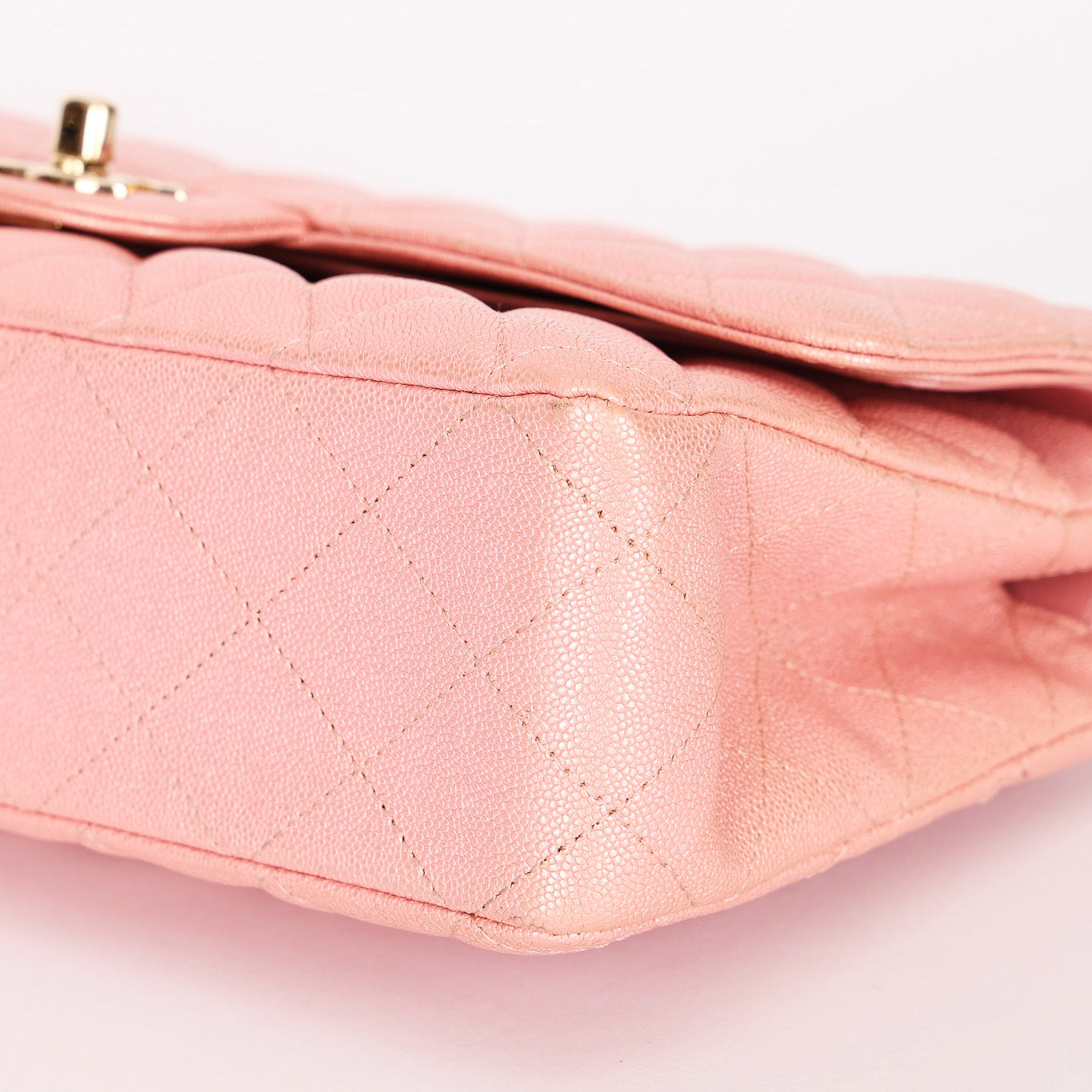 Chanel Medium Classic Double Flap Pink Iridescent Caviar GHW