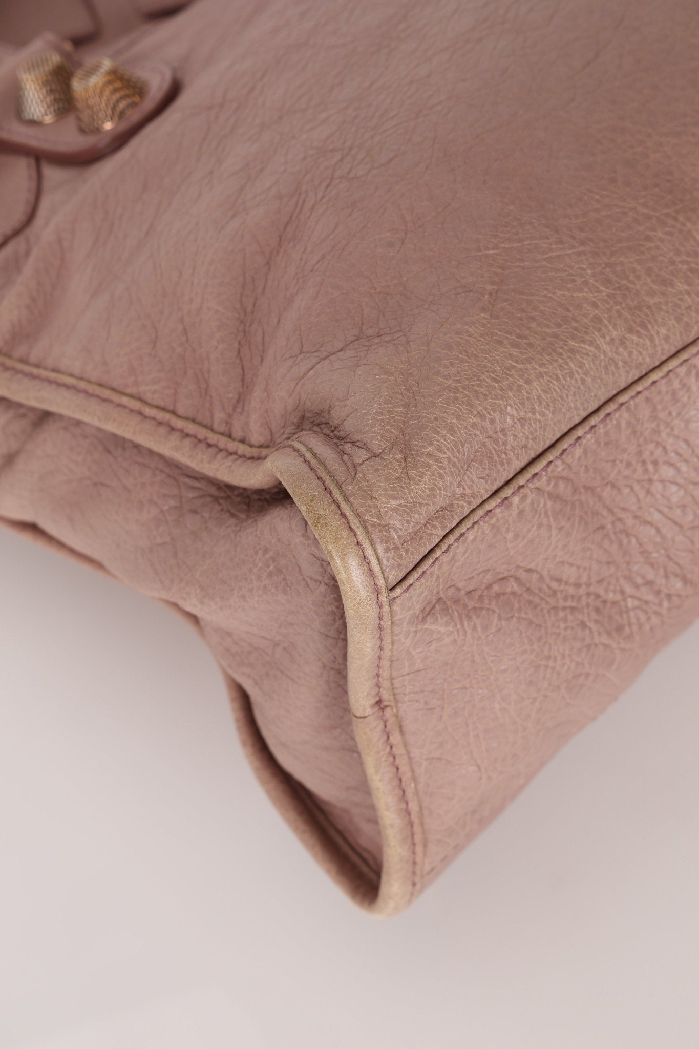 Balenciaga Boi De Rose Agneau Giant 21 City Bag - FashioNica