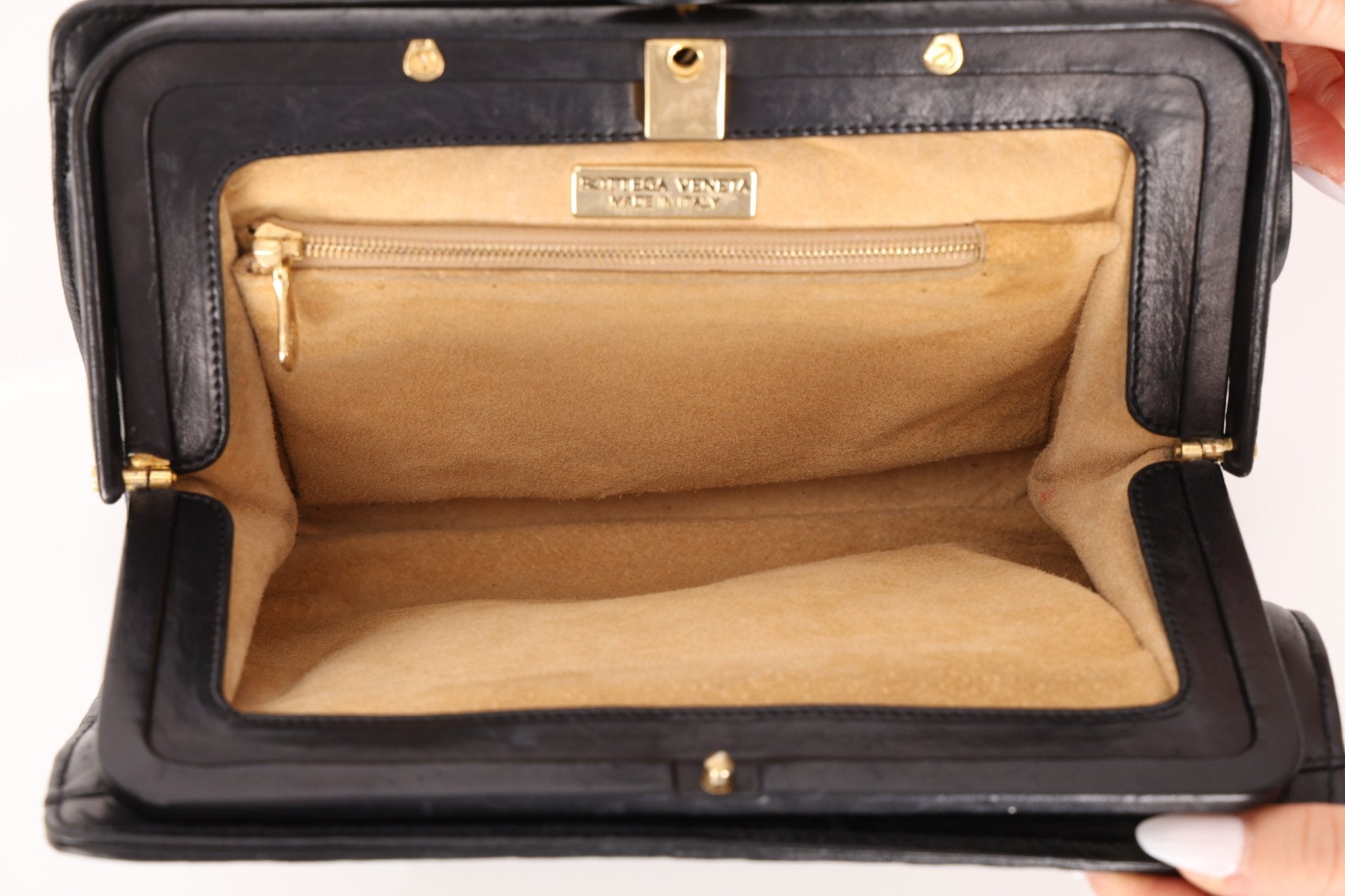 Bottega Veneta 1980s Lambskin Intrecciato French Clutch - FashioNica