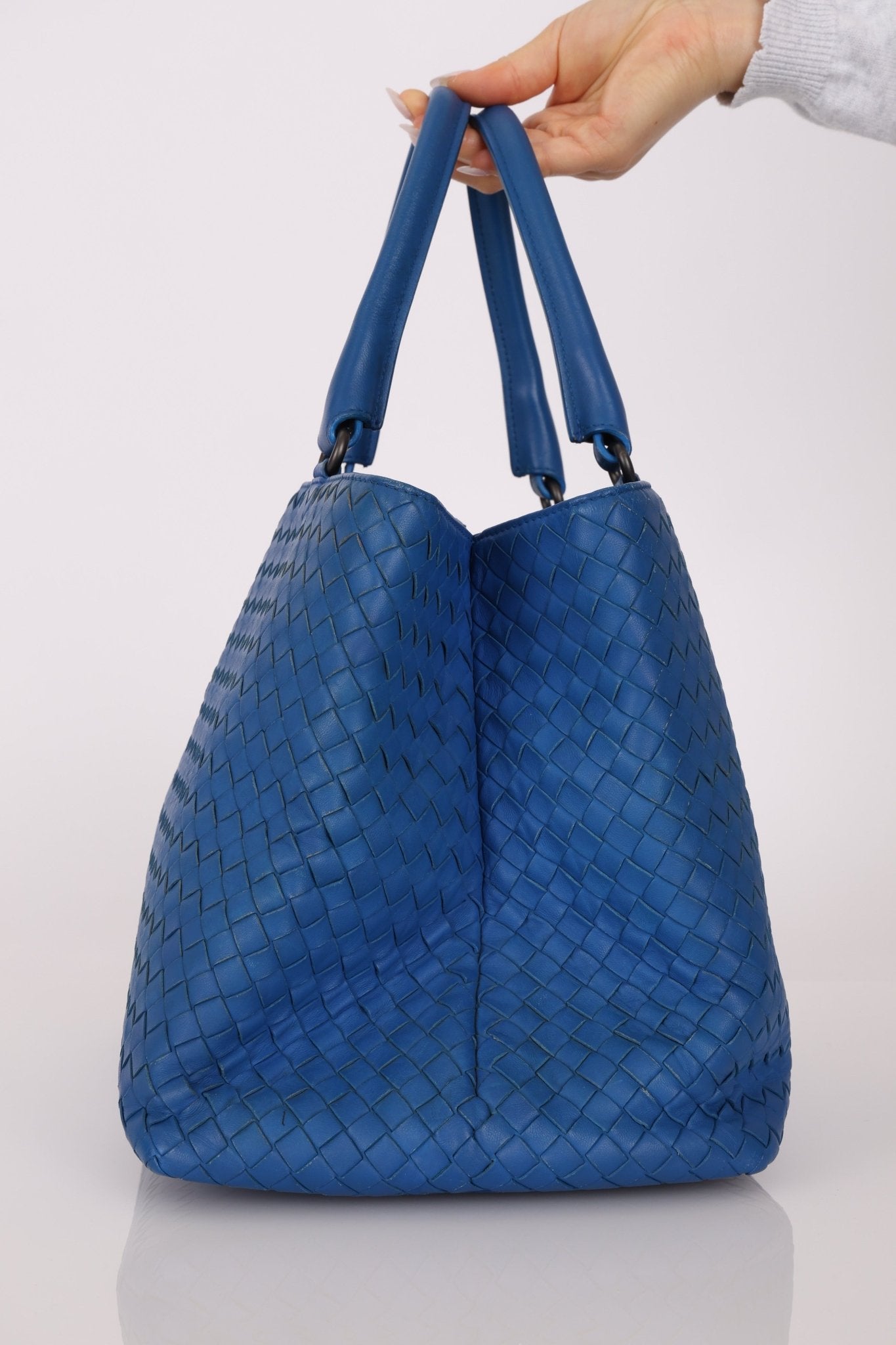 Bottega Veneta Baltic Intrecciato Milano Tote - FashioNica