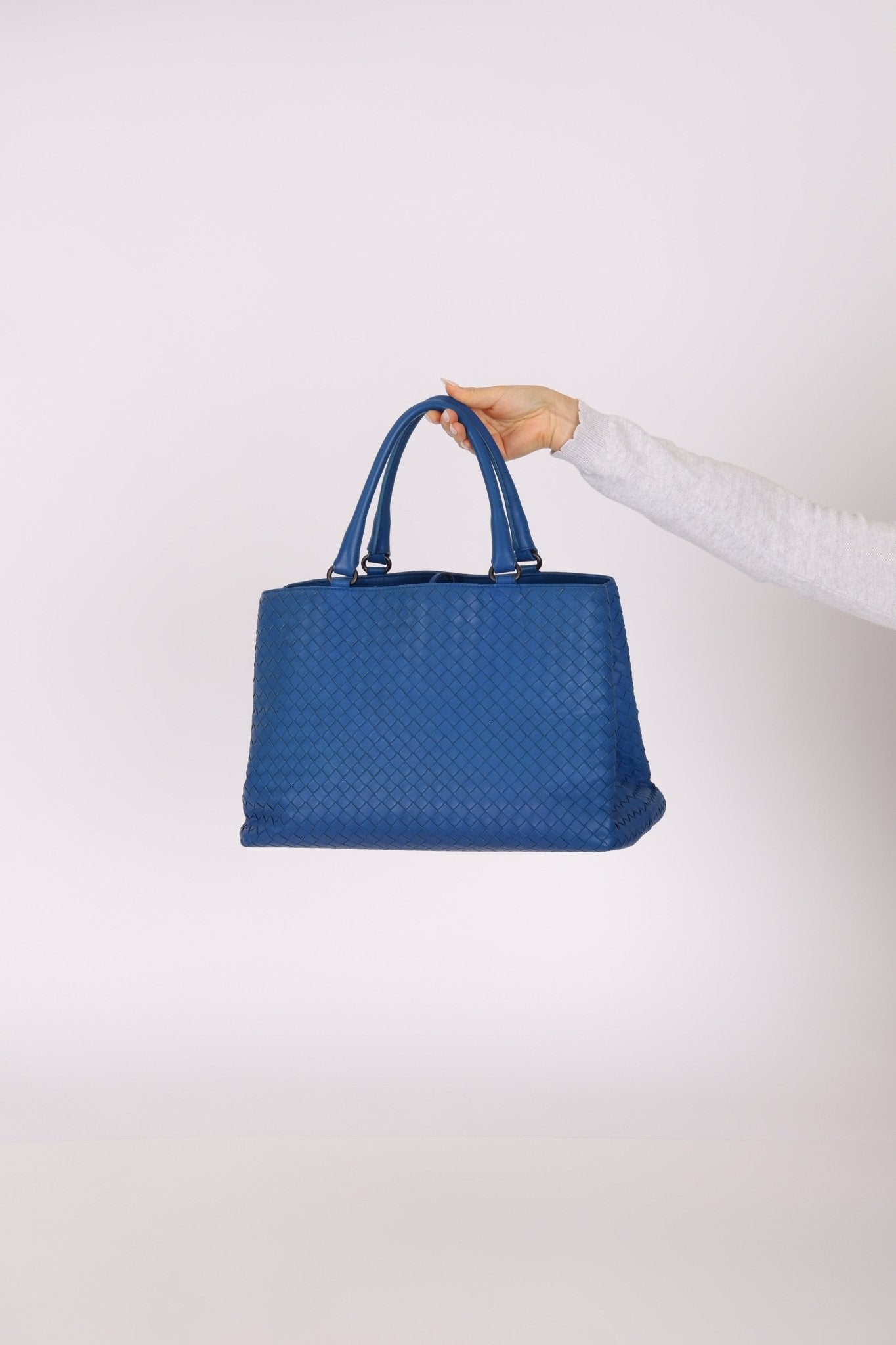 Bottega Veneta Baltic Intrecciato Milano Tote - FashioNica