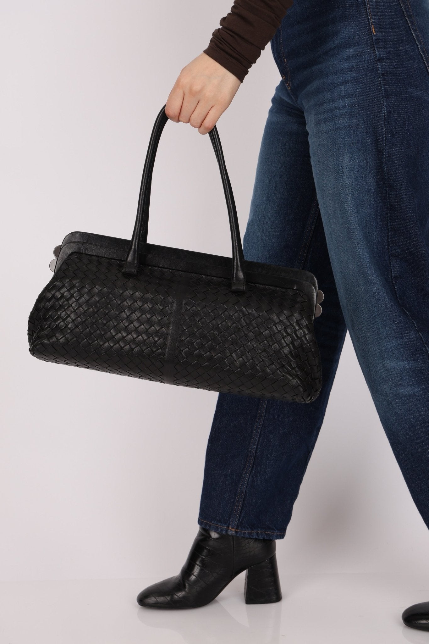 Bottega Veneta Black Intrecciato Frame East West Shoulder Bag - FashioNica