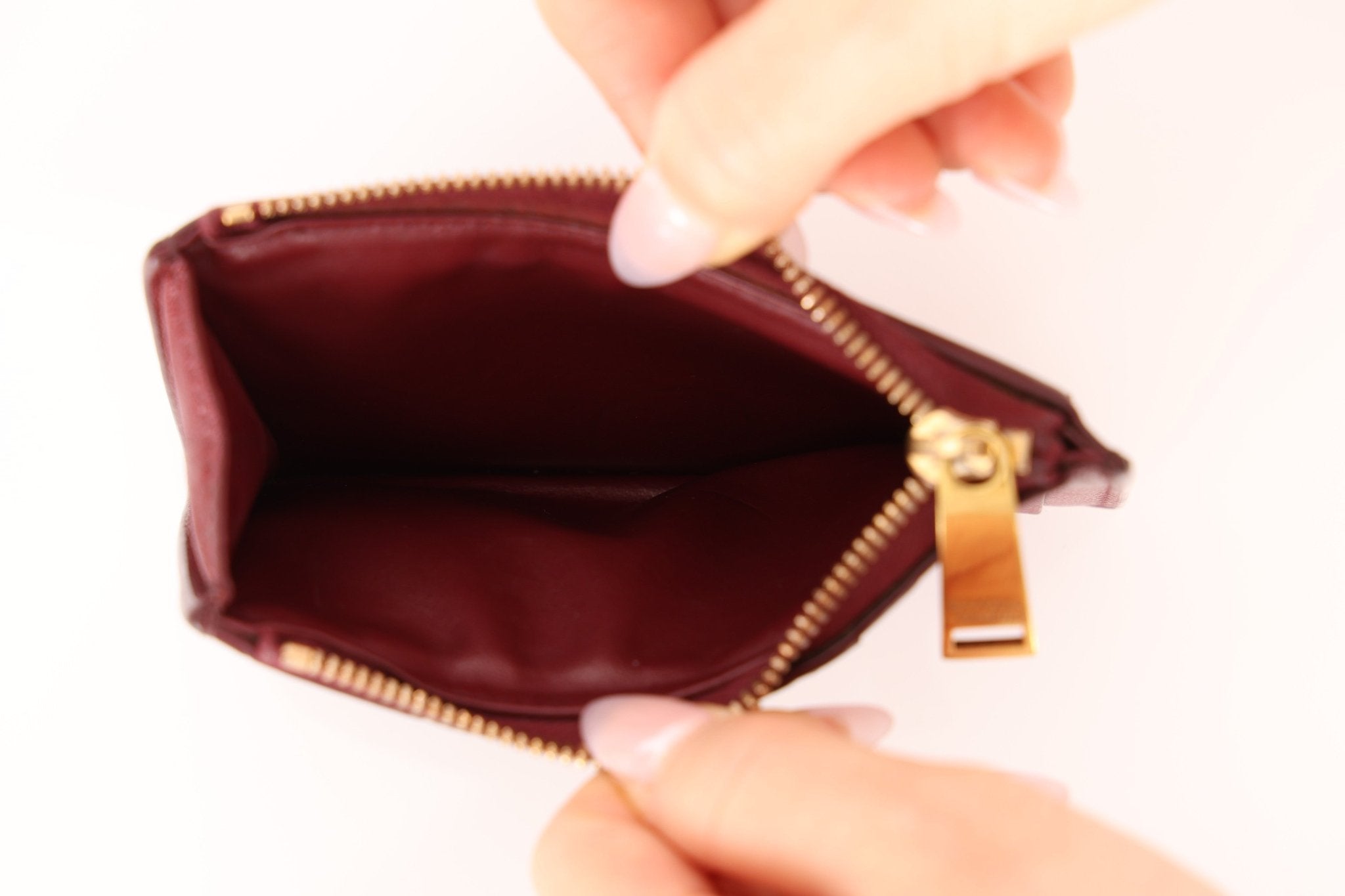 Bottega Veneta Bordeaux Intrecciato Card Case - FashioNica