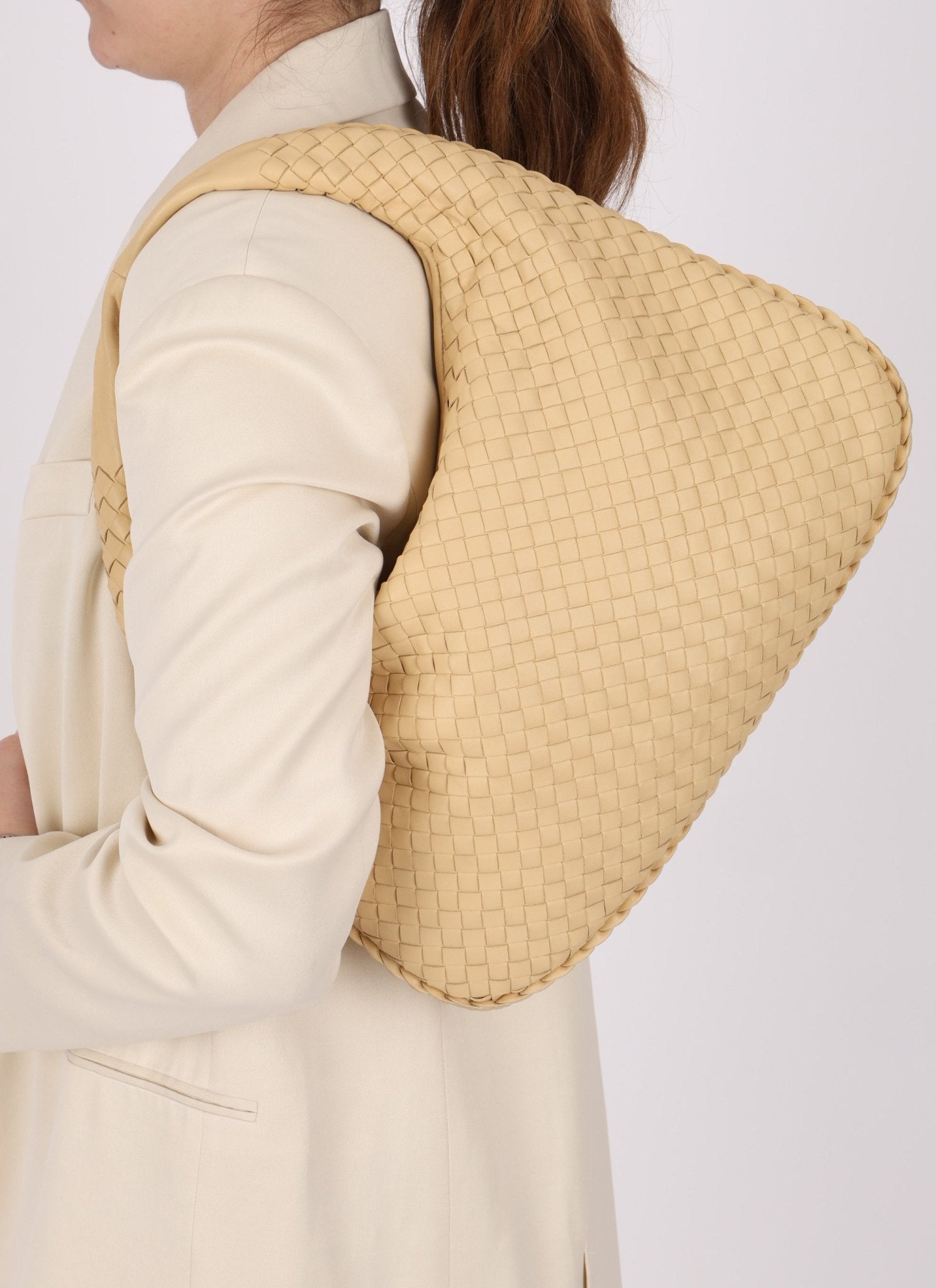 Bottega Veneta Butter Intrecciato Small Hobo - FashioNica