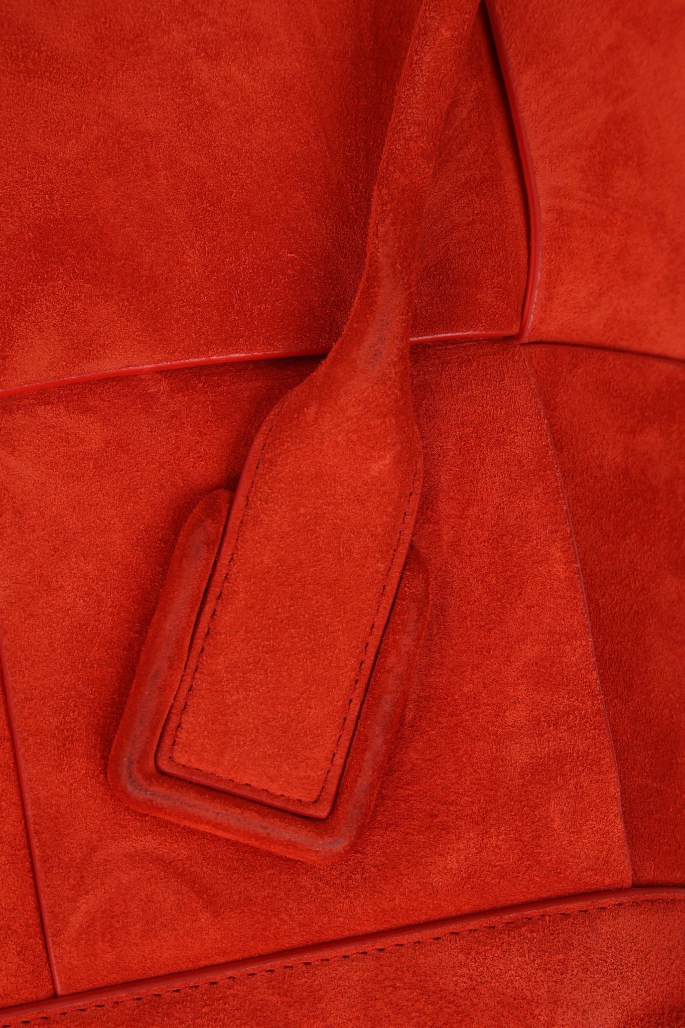 Bottega Veneta Chili Red Suede Arco 33 Tote - FashioNica