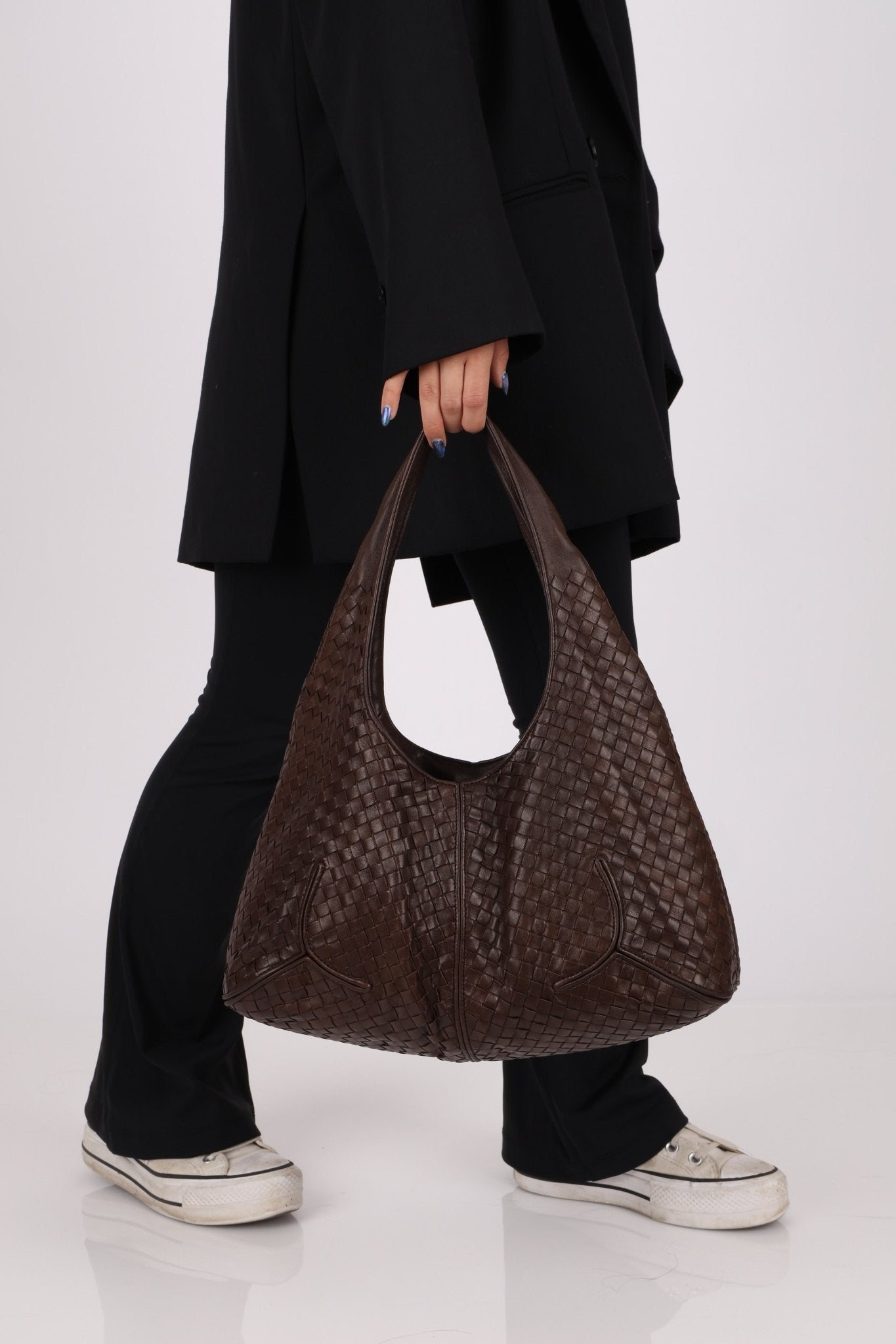 Bottega Veneta Chocolate Intrecciato Hobo - FashioNica
