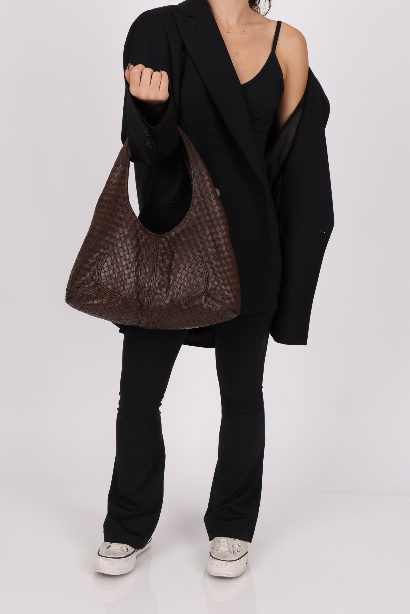 Bottega Veneta Chocolate Intrecciato Hobo - FashioNica
