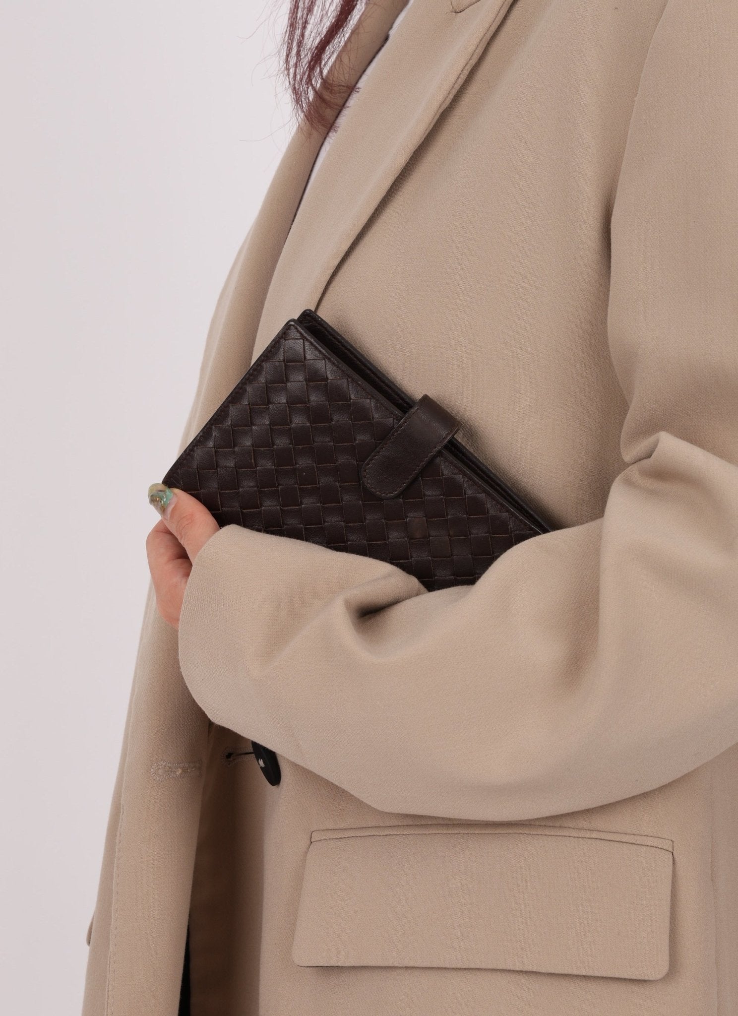 Bottega Veneta Chocolate Intrecciato PM Notebook Cover - FashioNica