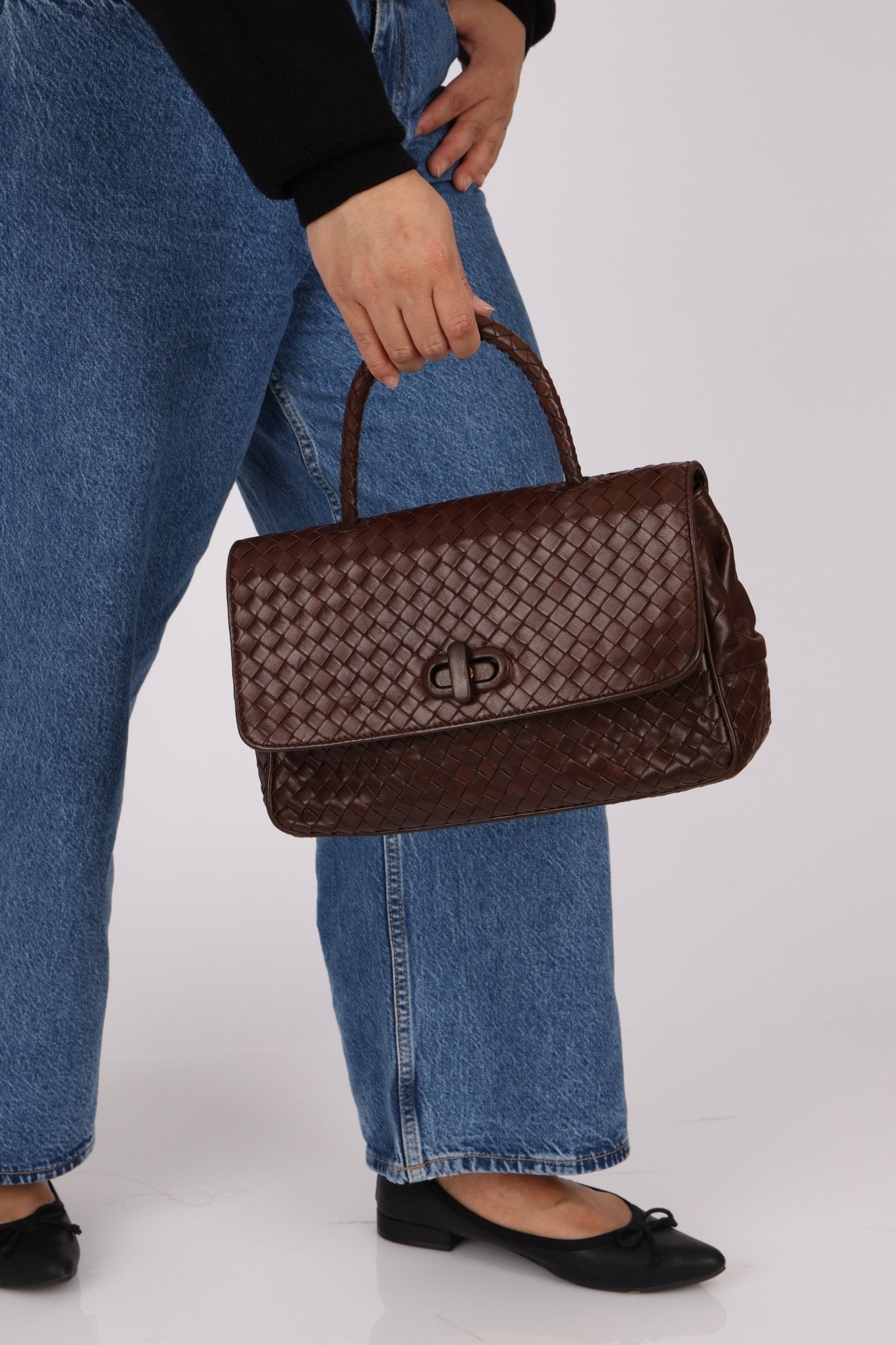 Bottega Veneta Chocolate Intrecciato Turnlock Top Handle Bag - FashioNica