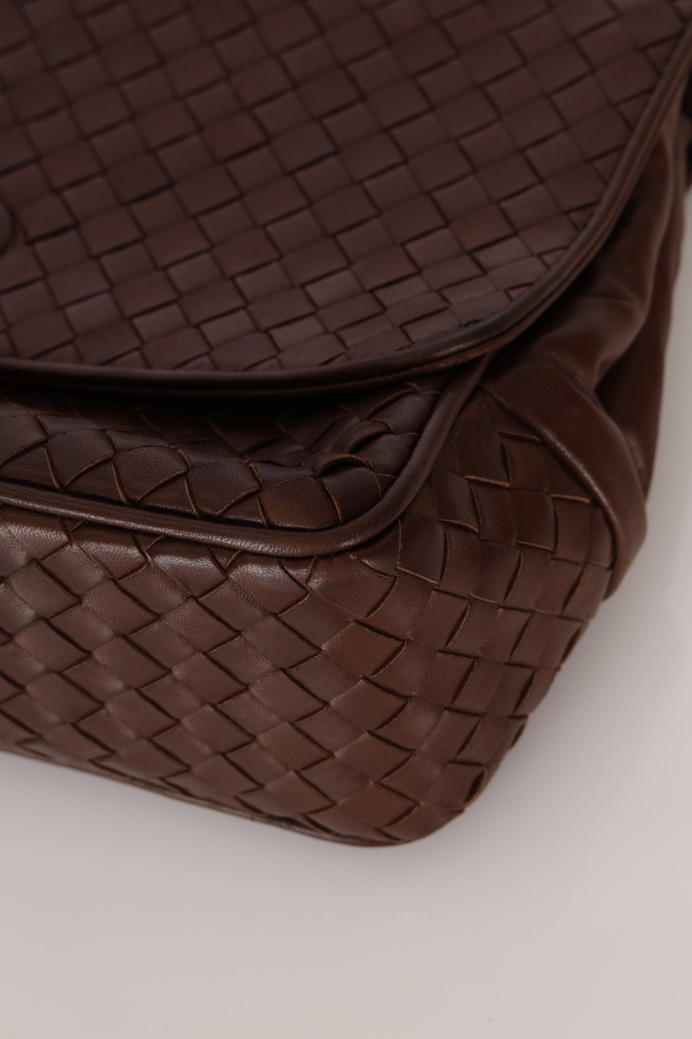 Bottega Veneta Chocolate Intrecciato Turnlock Top Handle Bag - FashioNica