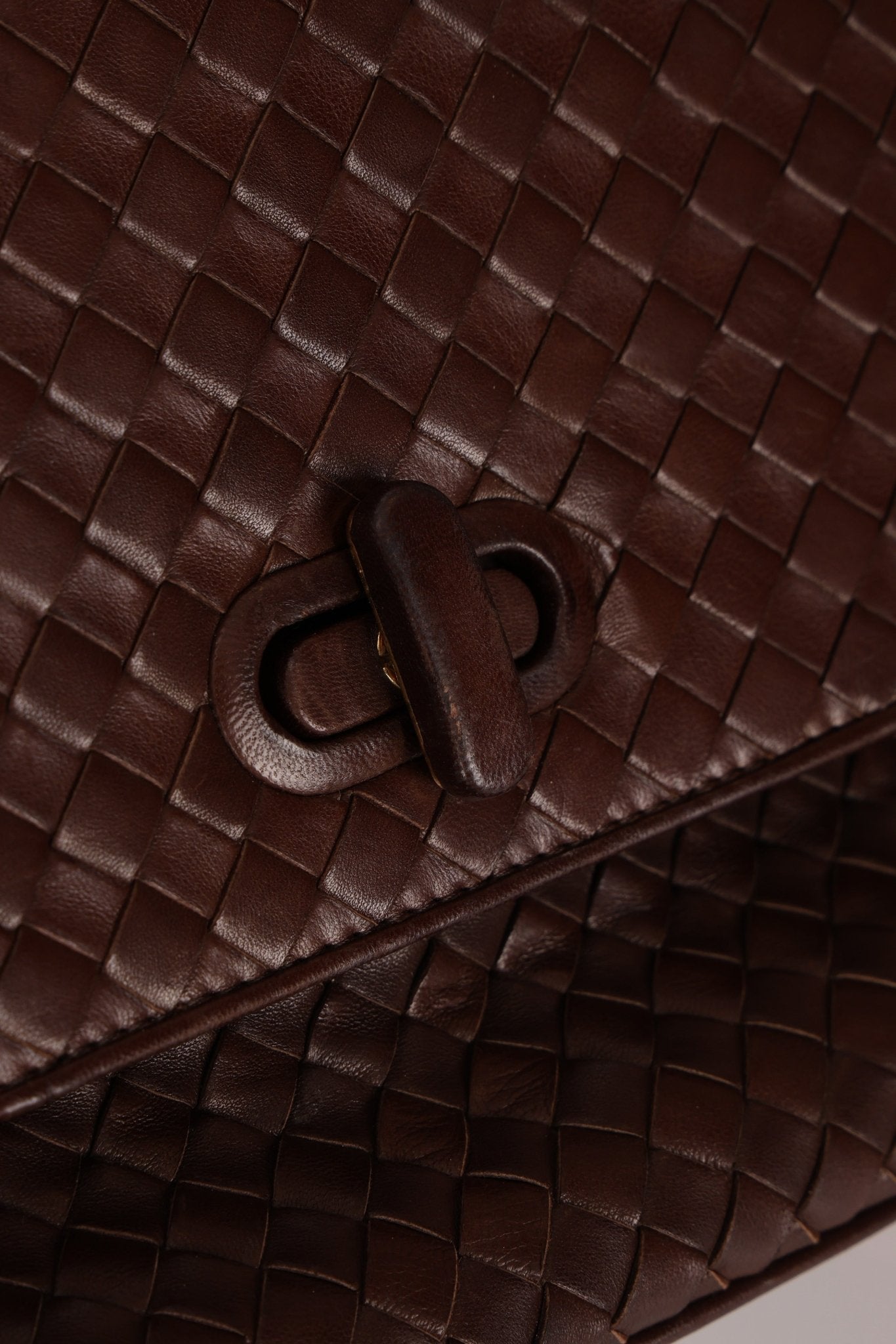 Bottega Veneta Chocolate Intrecciato Turnlock Top Handle Bag - FashioNica
