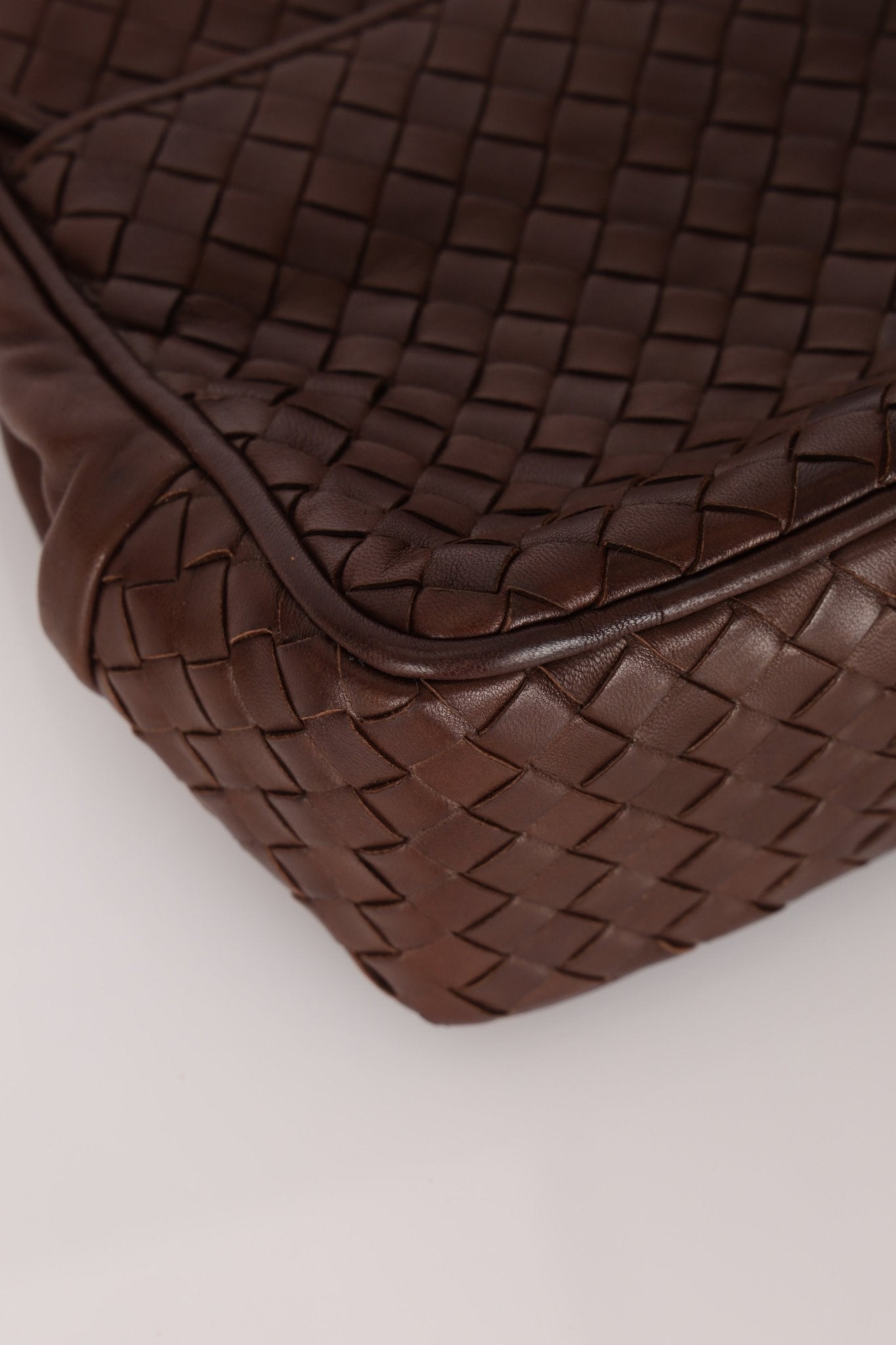 Bottega Veneta Chocolate Intrecciato Turnlock Top Handle Bag - FashioNica