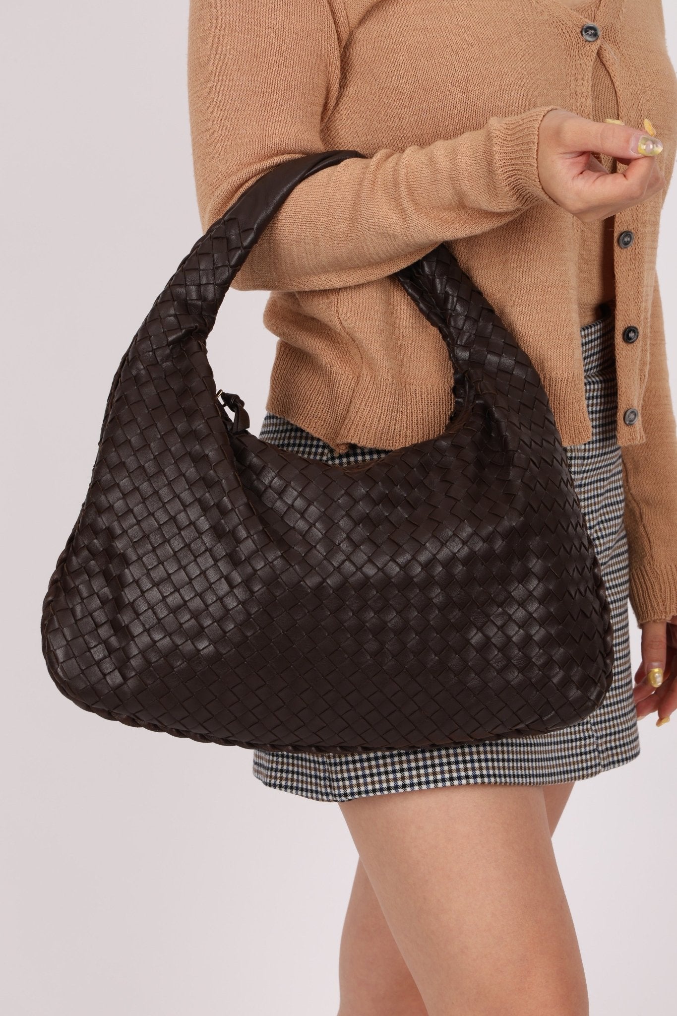 Bottega Veneta Dark Chocolate Intrecciato Large Hobo - FashioNica