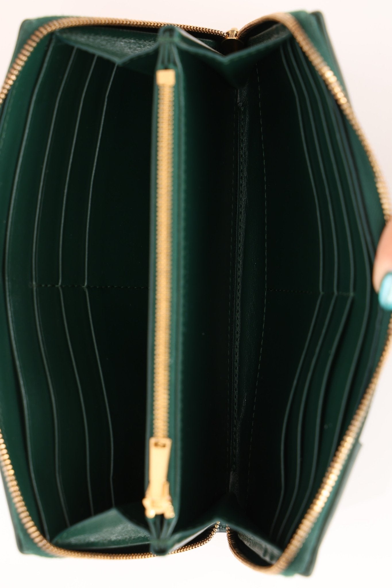 Bottega Veneta Emerald Green Casette Zipped Short Wallet - FashioNica