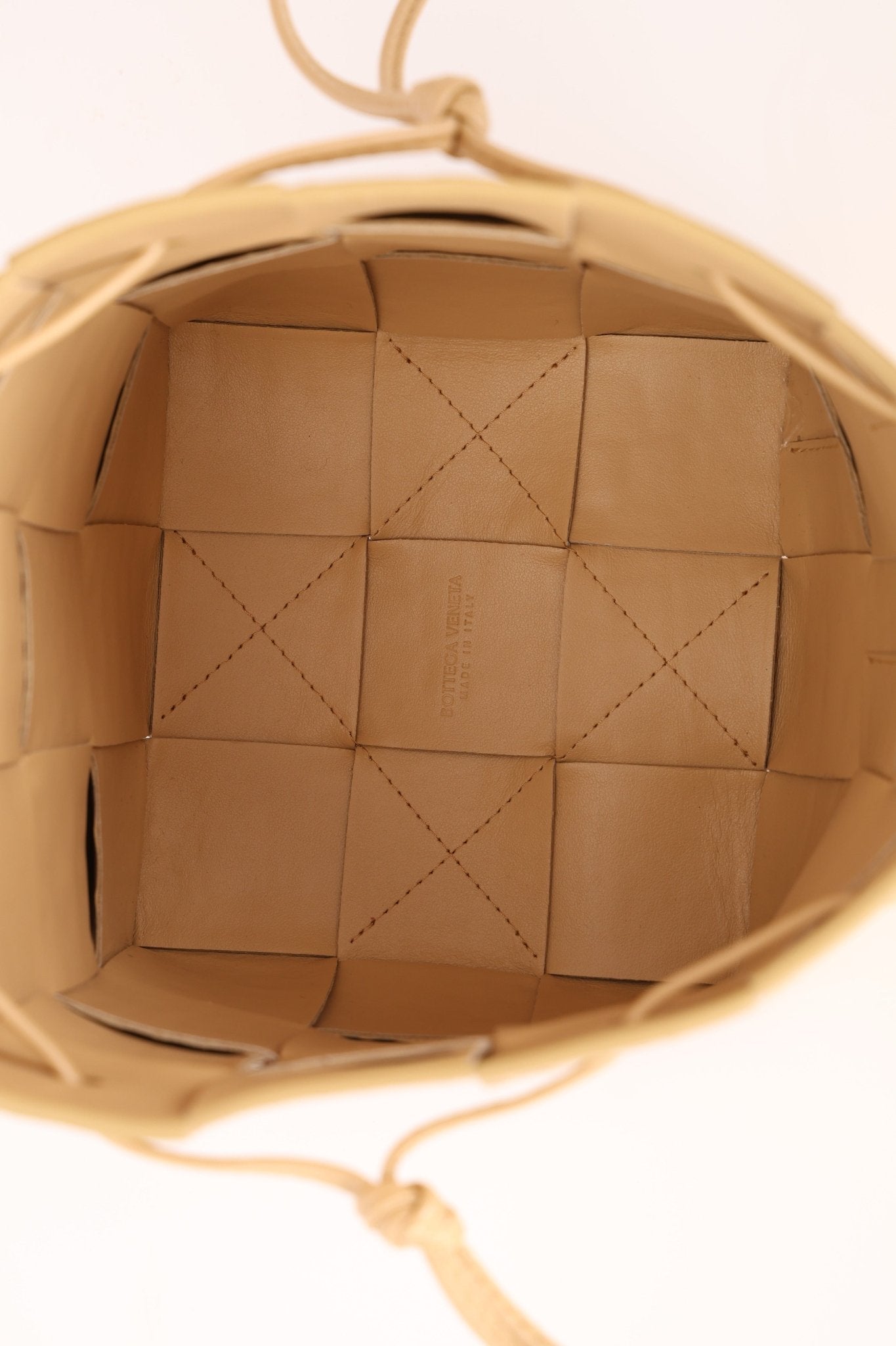 Bottega Veneta Gloss Croc Embossed Mini Cassette Bucket Bag - FashioNica