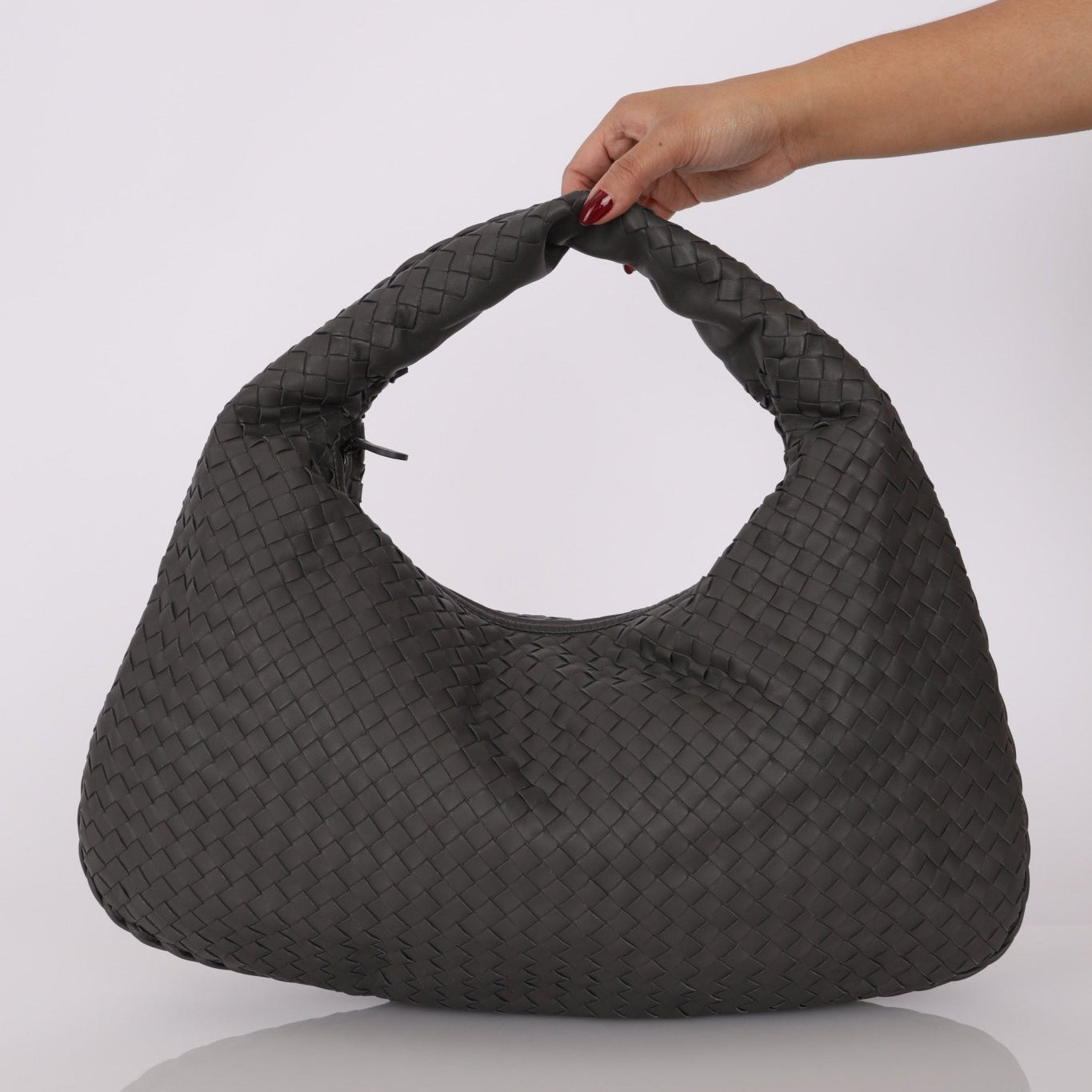 Bottega Veneta Grey Medium Intrecciato Hobo with Mirror - FashioNica