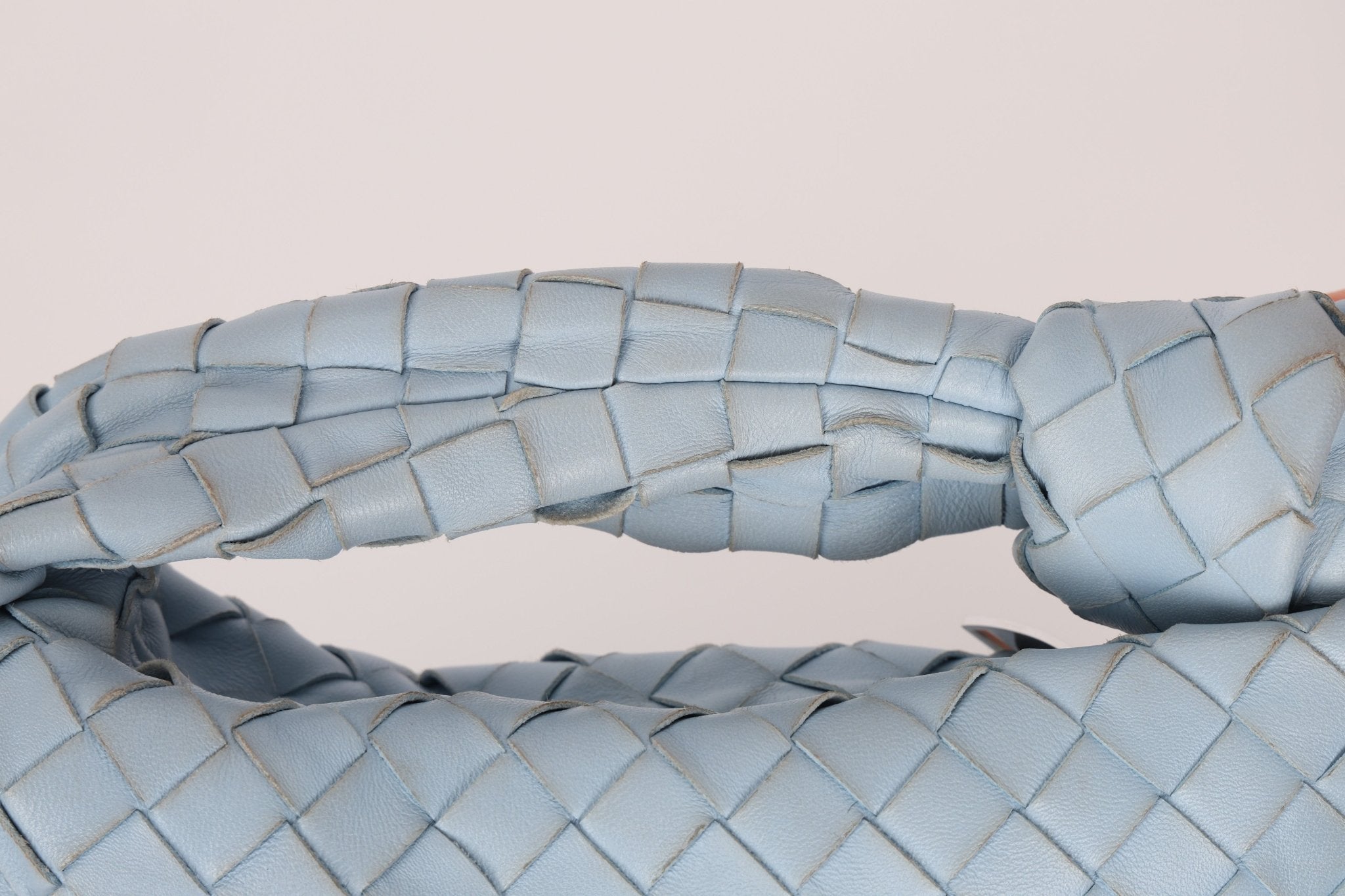 Bottega Veneta Ice Intrecciato Mini Jodie - FashioNica