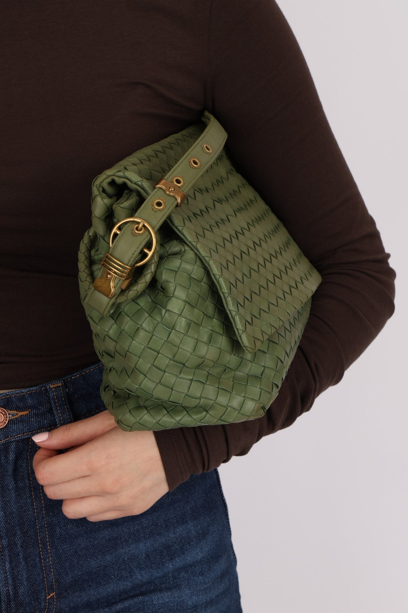 Bottega Veneta Intrecciato Cesta Hobo Flap Bag - FashioNica