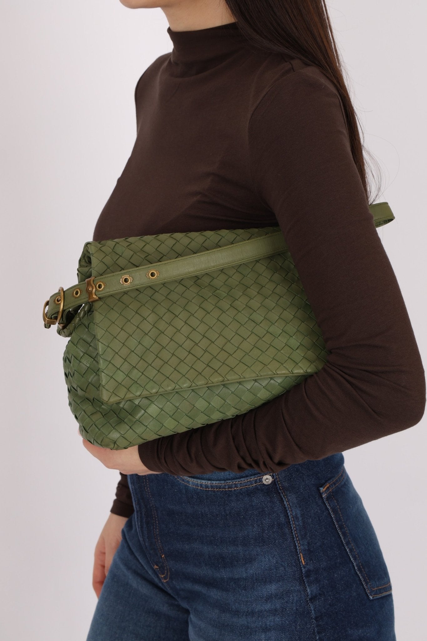Bottega Veneta Intrecciato Cesta Hobo Flap Bag - FashioNica