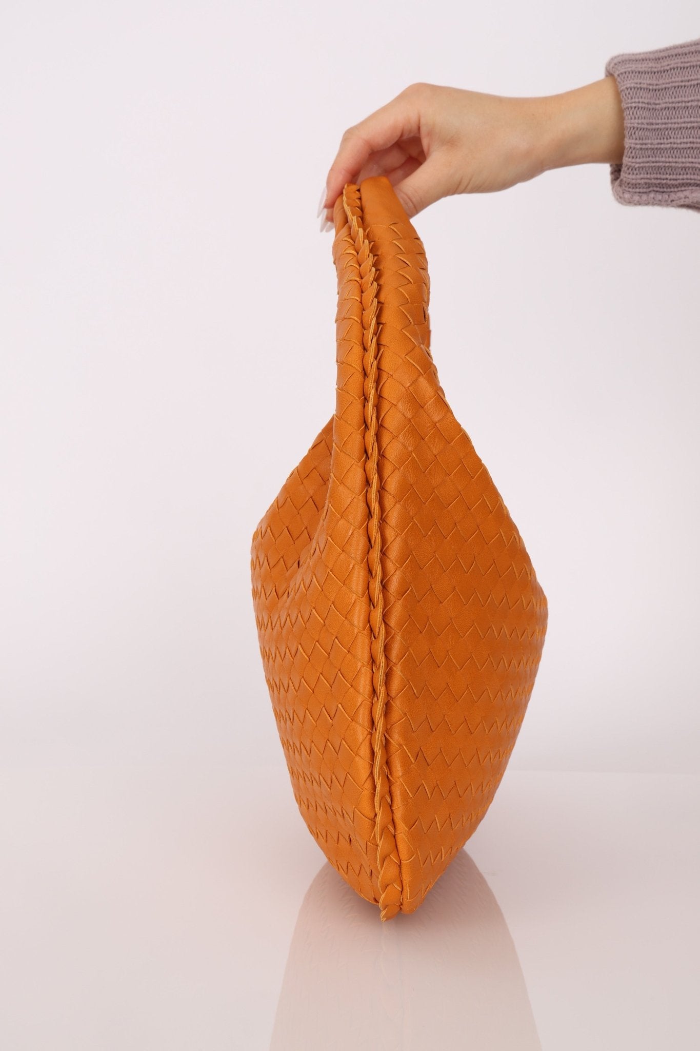 Bottega Veneta Intrecciato Clementine Small Hobo - FashioNica