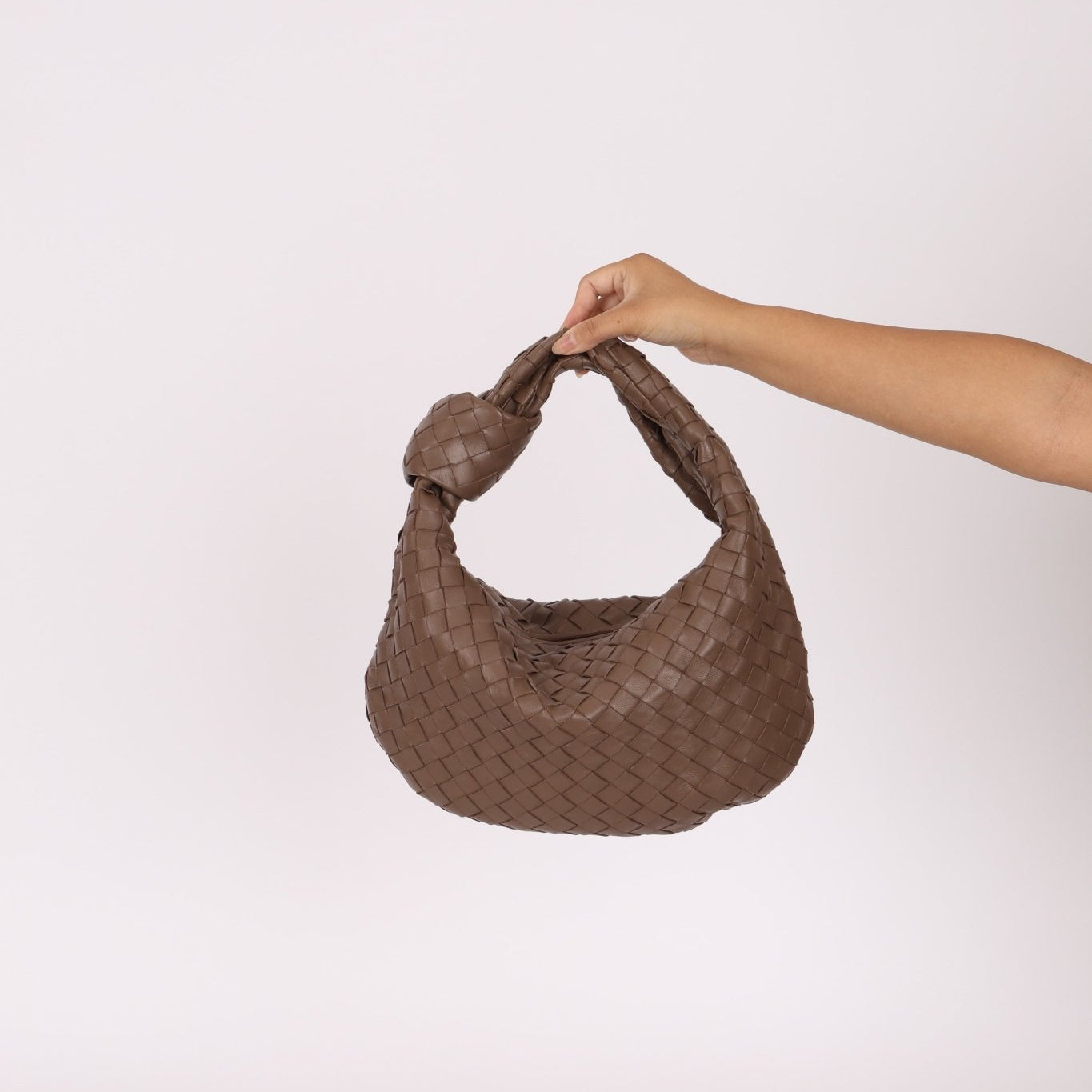 Bottega Veneta Intrecciato Dark Taupe Teen Jodie - FashioNica