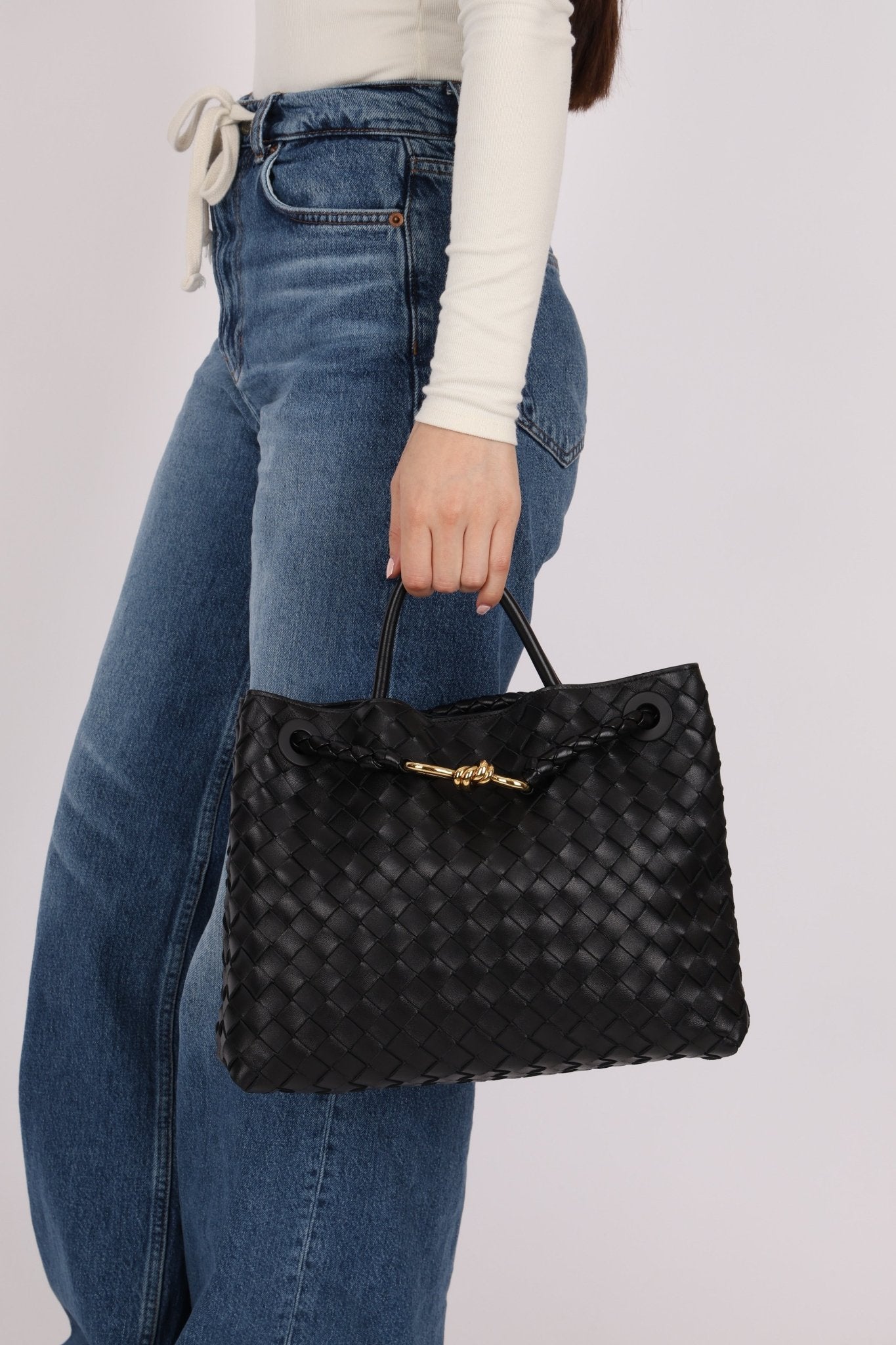 Bottega Veneta Intrecciato Medium Andiamo - FashioNica