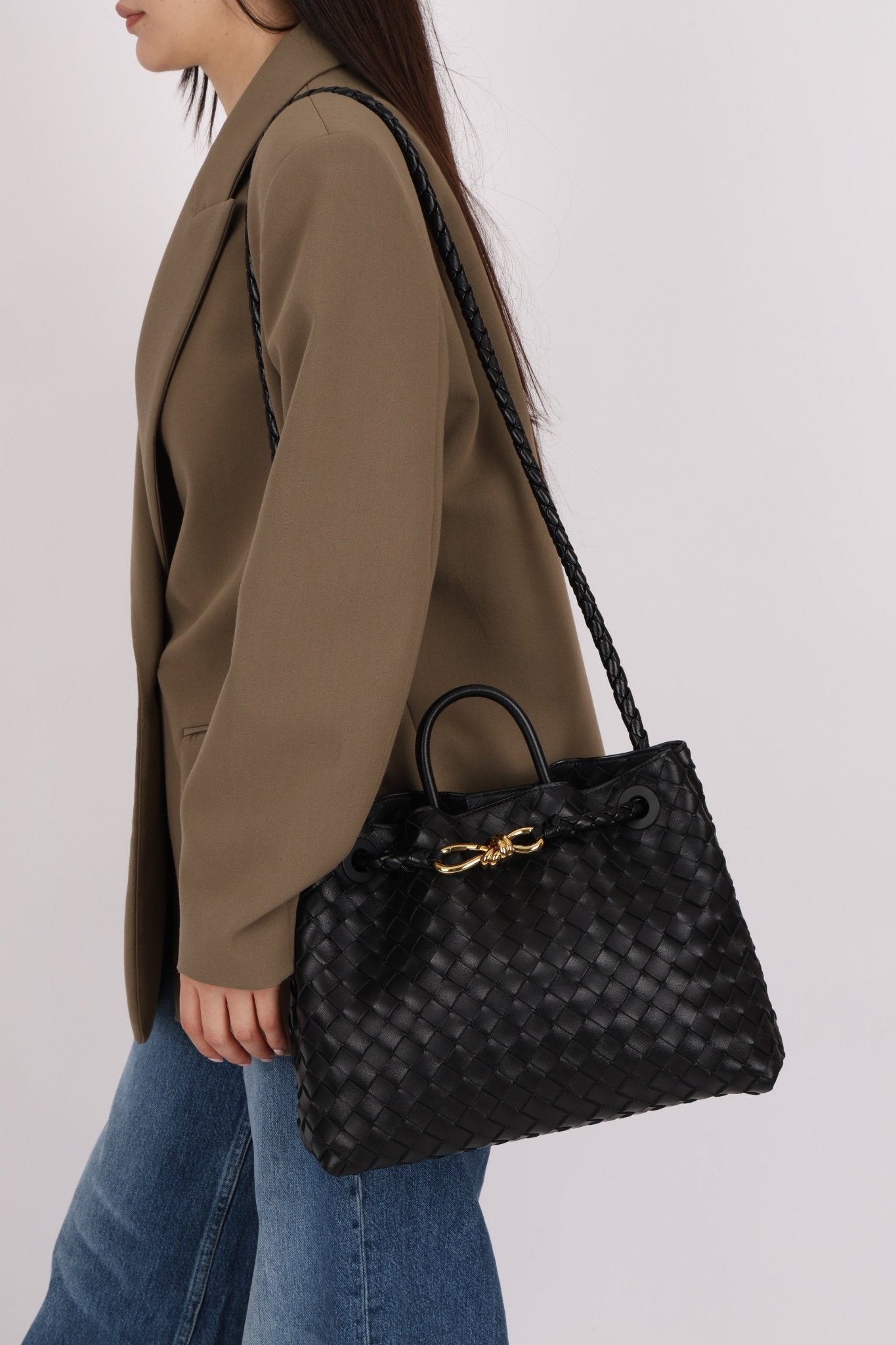 Bottega Veneta Intrecciato Medium Andiamo - FashioNica