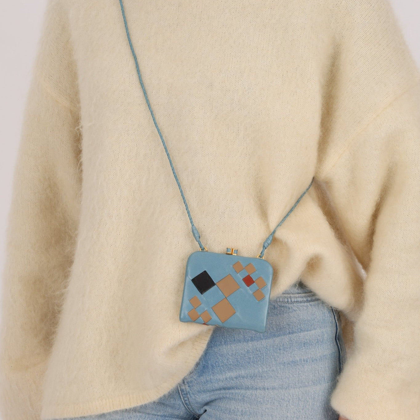 Bottega Veneta Intrecciato Pop Cardcase on Strap - FashioNica