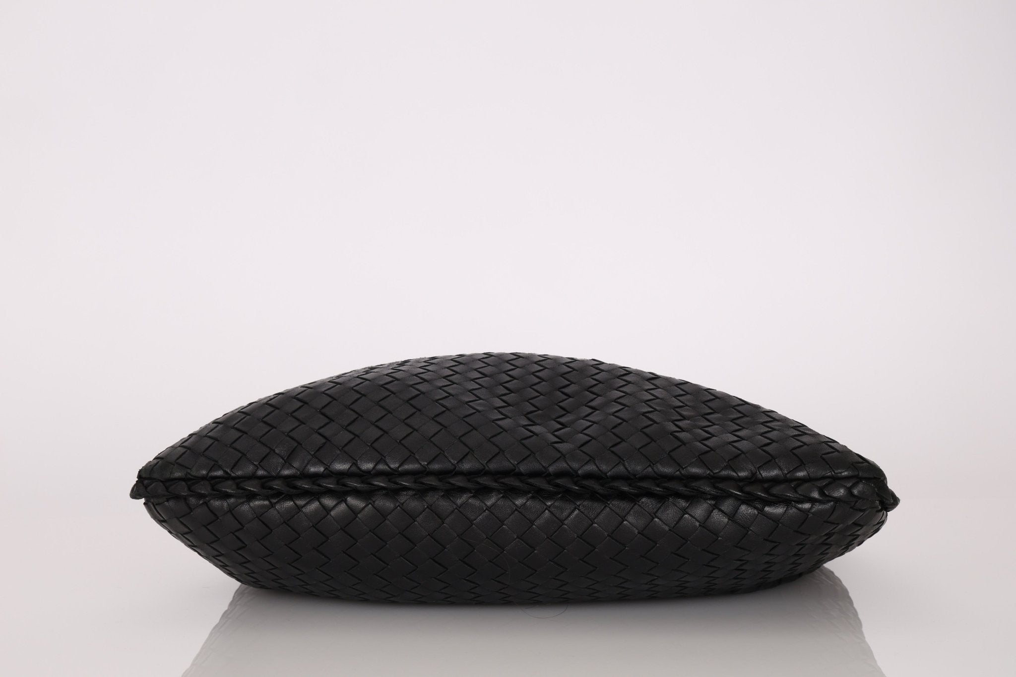 Bottega Veneta Intrecciato Small Black Hobo - FashioNica