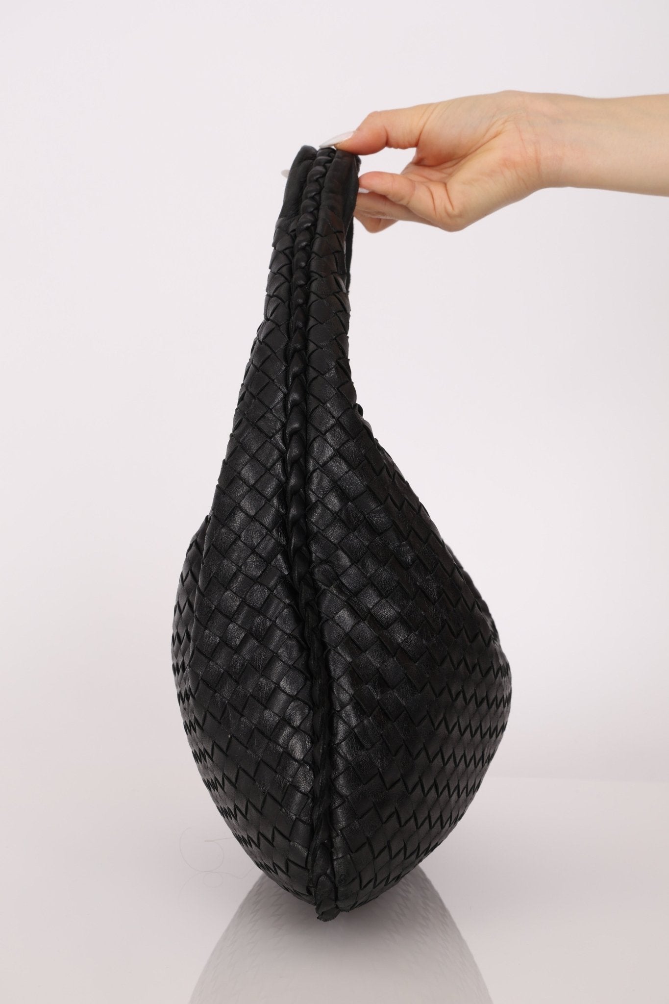 Bottega Veneta Intrecciato Small Black Hobo - FashioNica