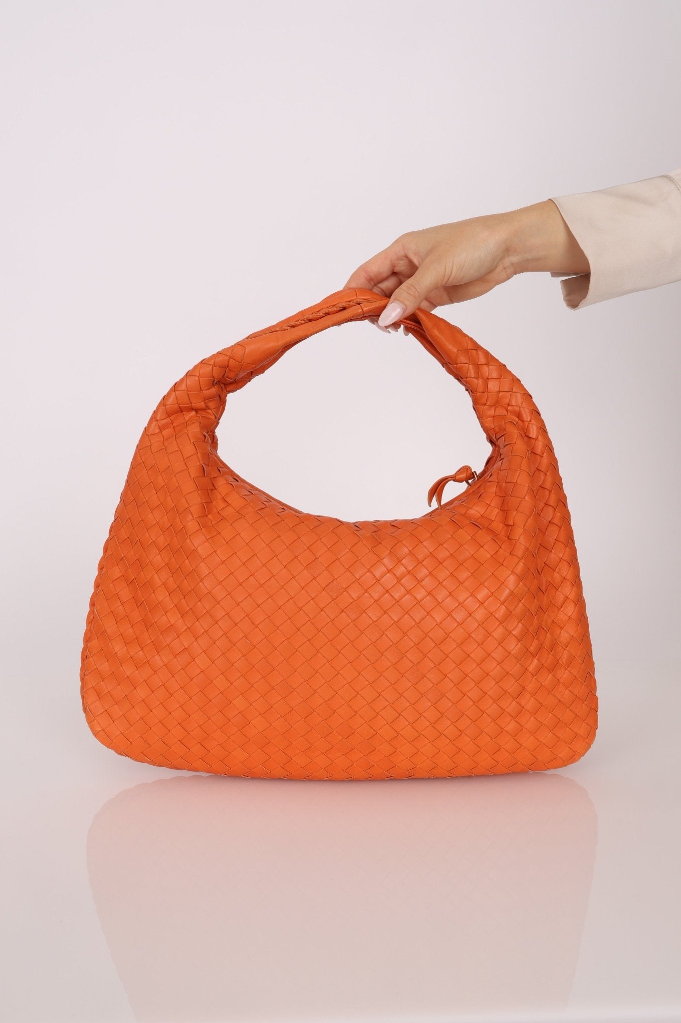 Bottega Veneta Lambskin Clementine Intrecciato Medium Hobo - FashioNica