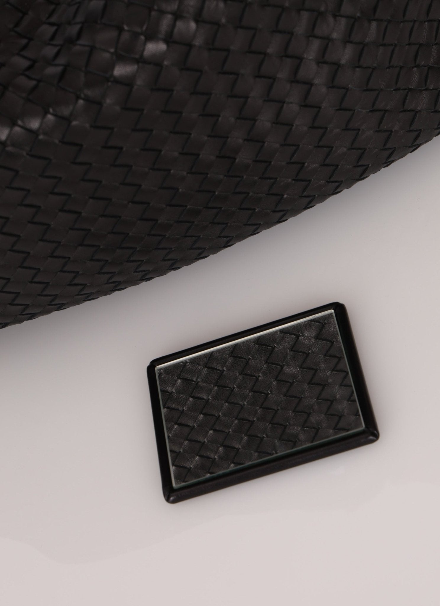 Bottega Veneta Large Intrecciato Black Hobo w Mirror - FashioNica