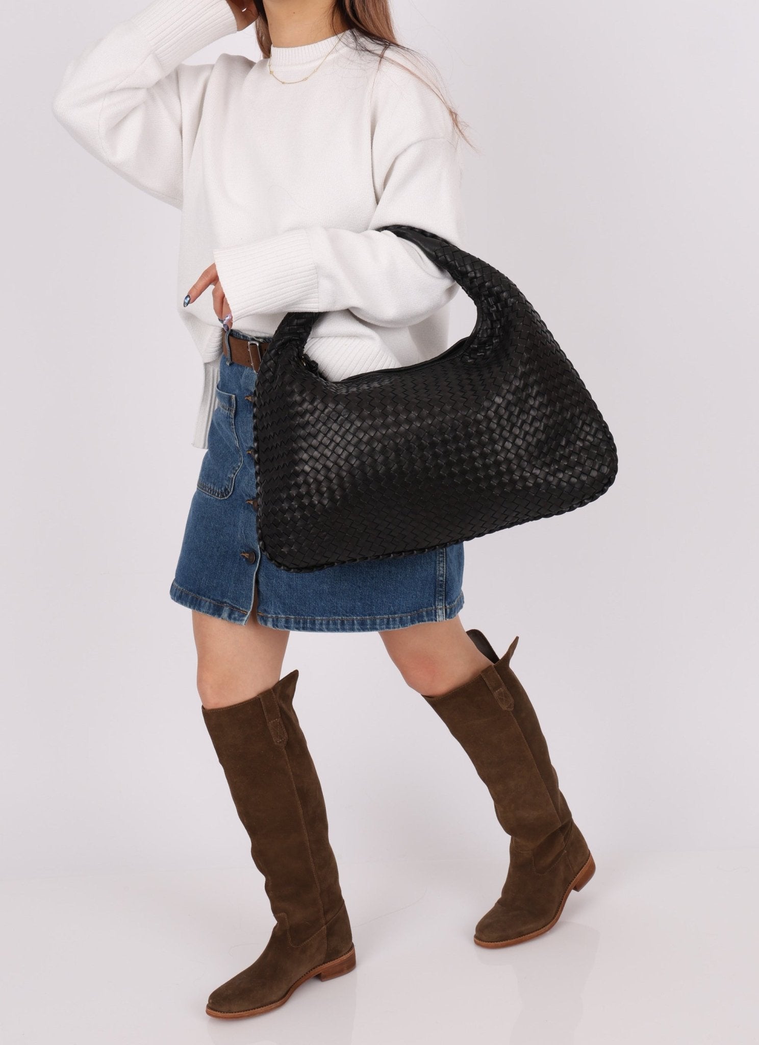 Bottega Veneta Large Intrecciato Black Hobo w Mirror - FashioNica