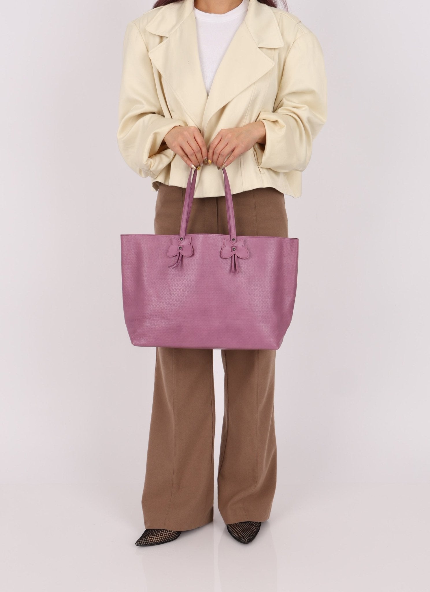 Bottega Veneta Lilac Butterfly Tote - FashioNica