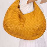 Bottega Veneta Mango Intrecciato Medium Hobo - FashioNica