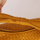 Bottega Veneta Mango Intrecciato Medium Hobo - FashioNica