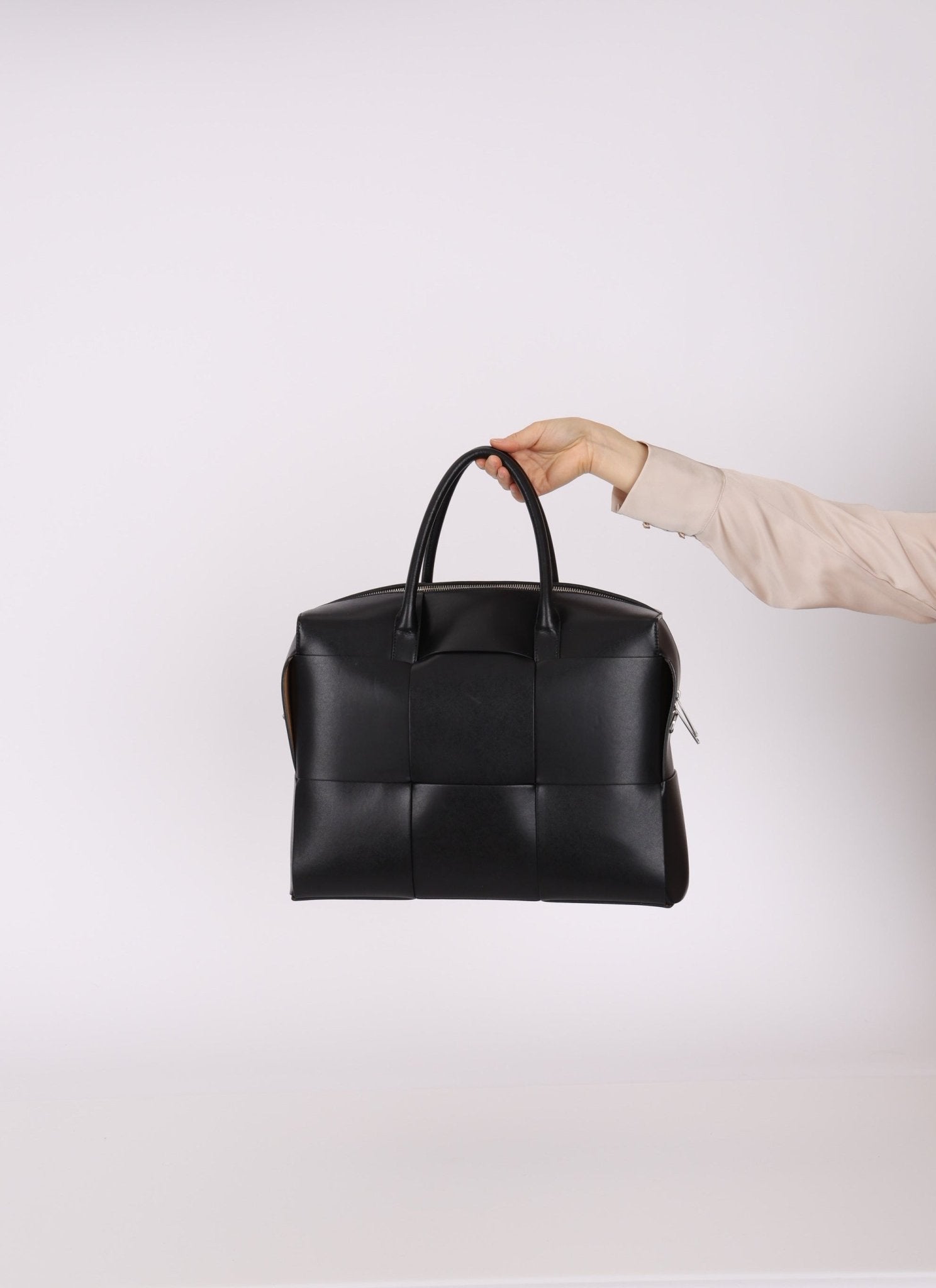 Bottega Veneta Maxi Intrecciato Tote Briefcase - FashioNica