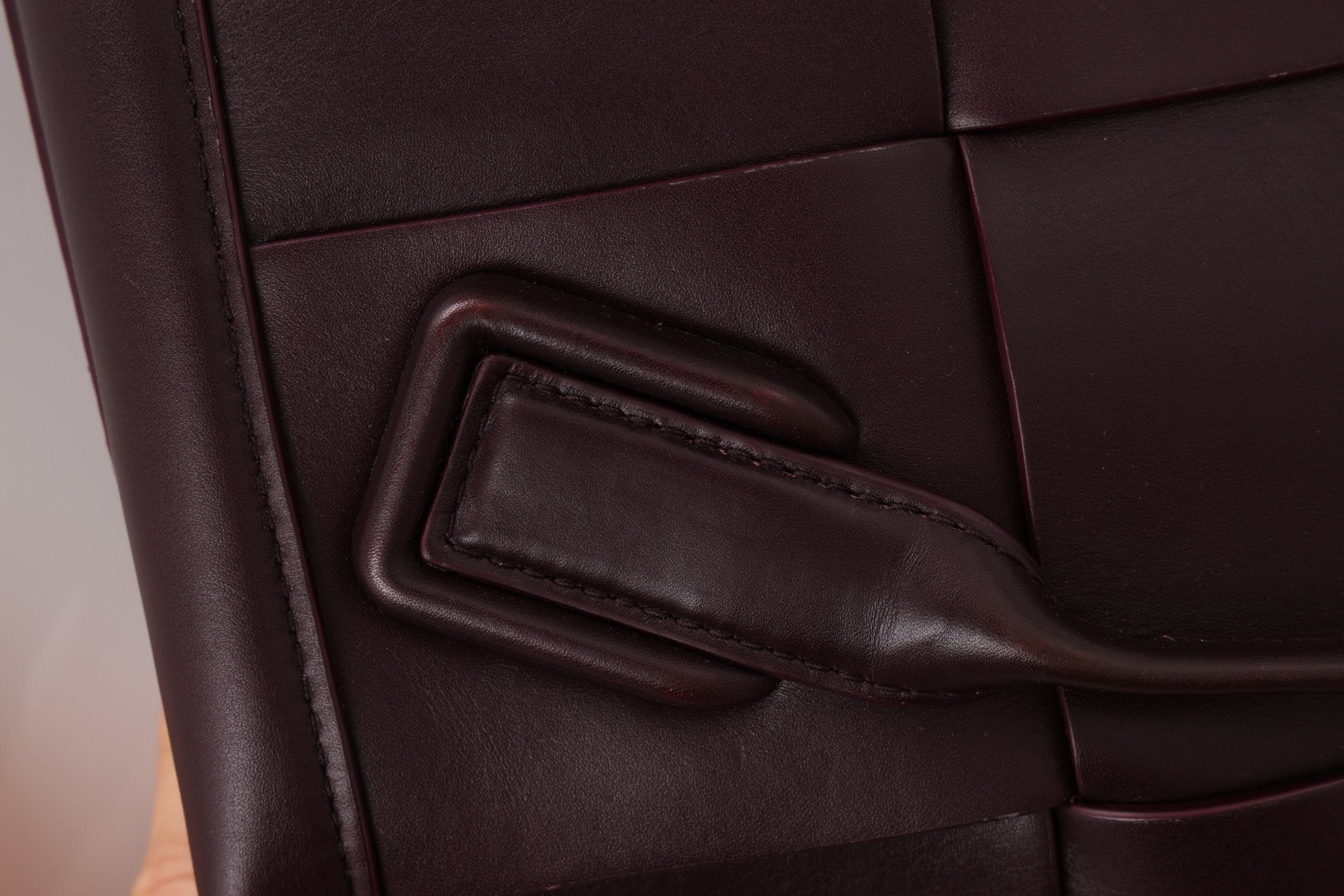 Bottega Veneta Prune Maxi Intrecciato Arco Flap - FashioNica