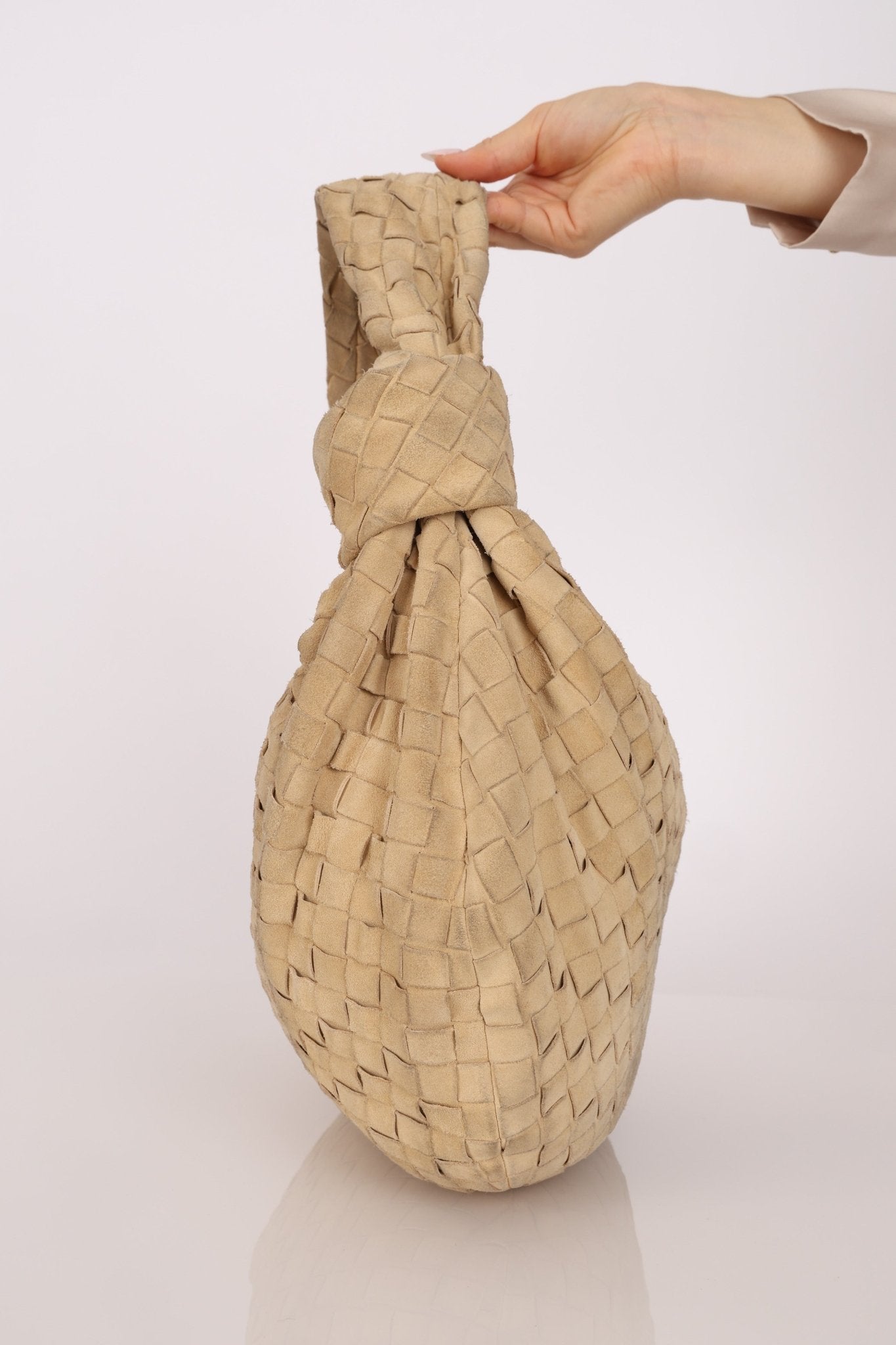 Bottega Veneta Suede Large Jodie - FashioNica