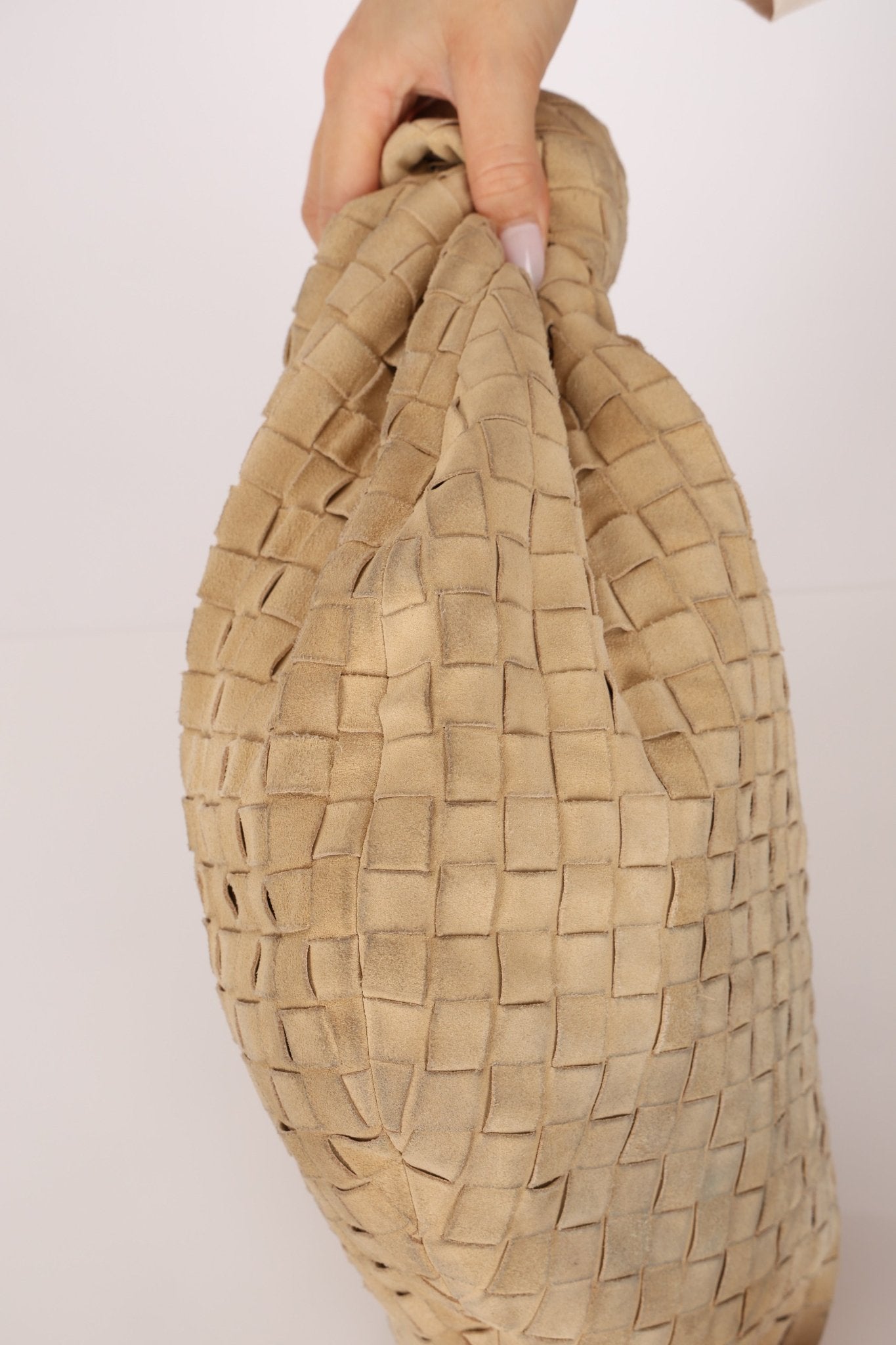 Bottega Veneta Suede Large Jodie - FashioNica