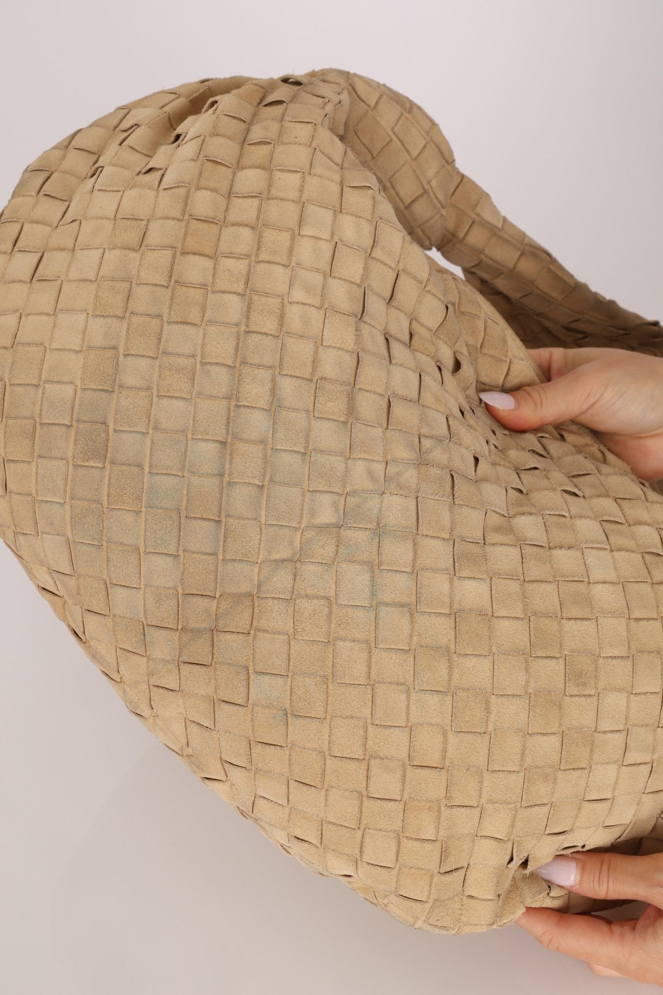 Bottega Veneta Suede Large Jodie - FashioNica