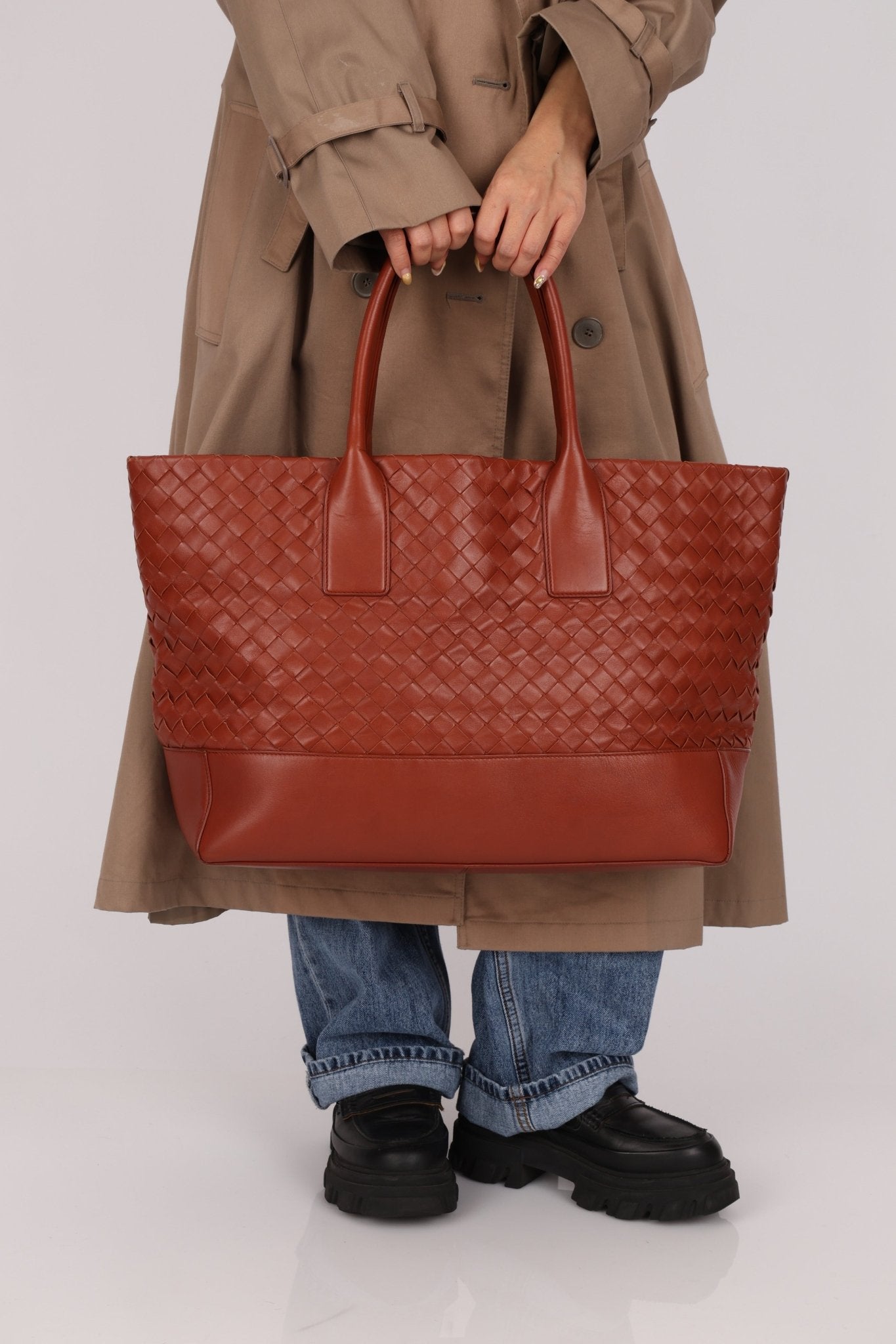Bottega Veneta Terracotta Castaño Intrecciato Tote - FashioNica