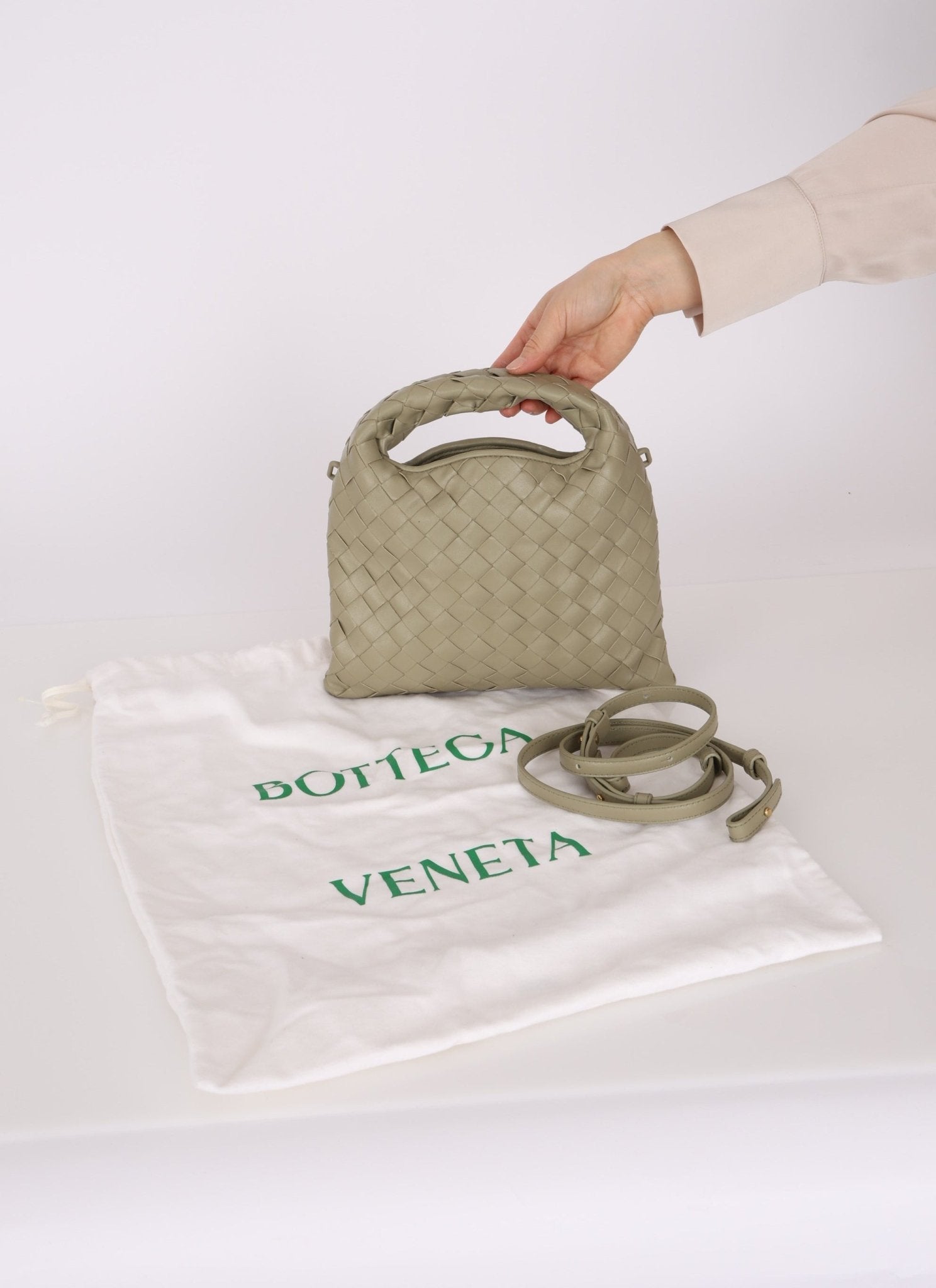 Bottega Veneta Travertine Intrecciato Mini Hop - FashioNica