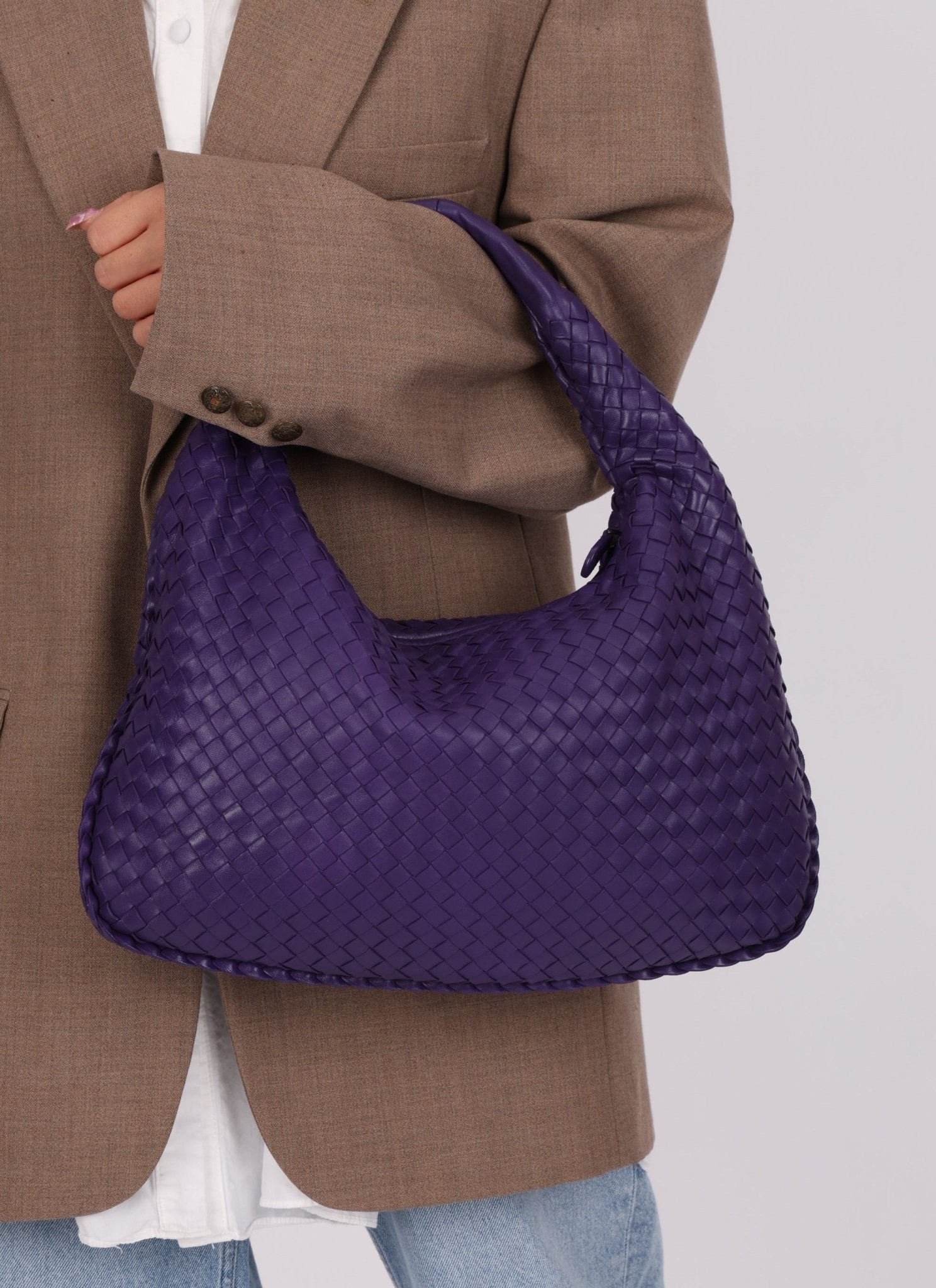 Bottega Veneta Ube Intrecciato Small Hobo - FashioNica