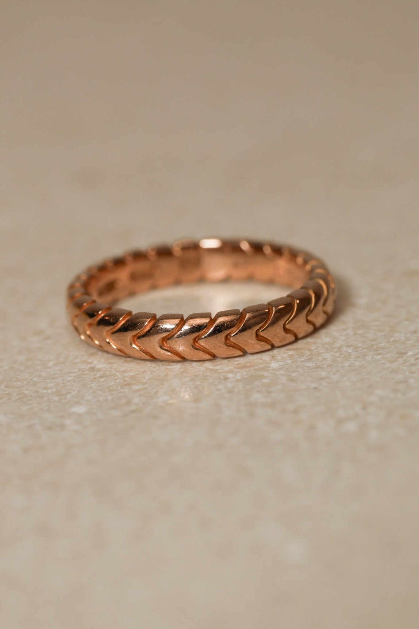 Bvlgari 18K RG Spiga Ring - FashioNica