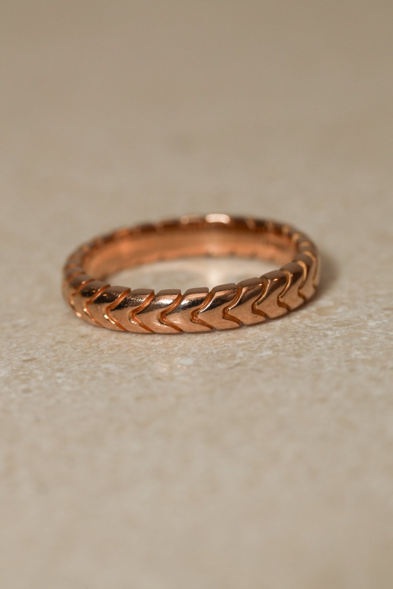 Bvlgari 18K RG Spiga Ring - FashioNica
