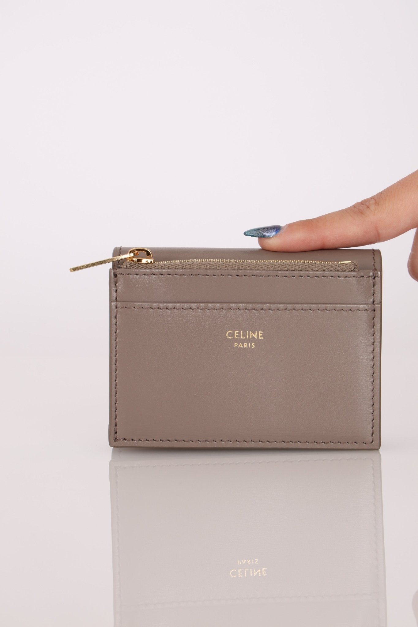 Celine Pebble Triomphe Compact Short Wallet W/ Coin Pouch - FashioNica